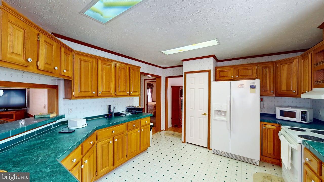 SOMERSET - Residential