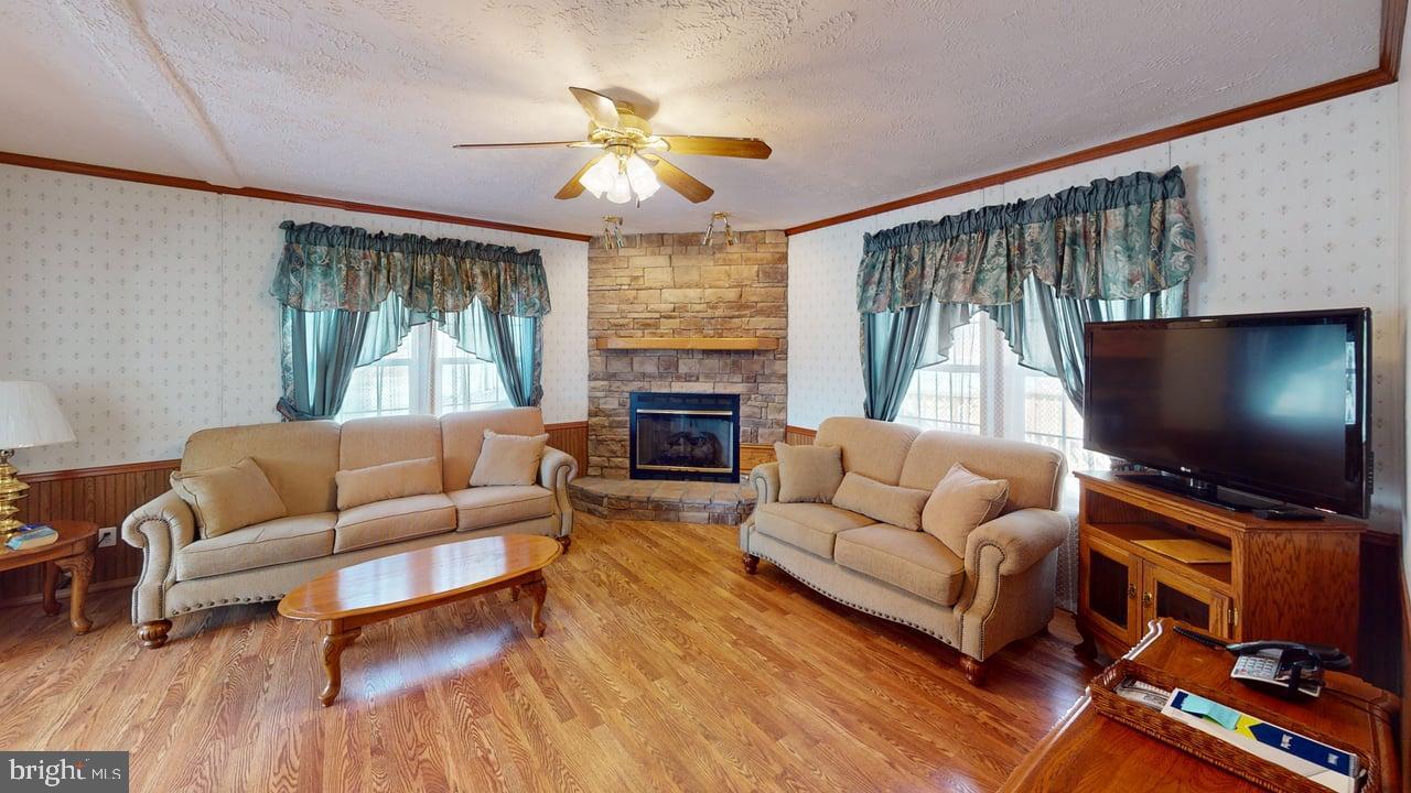 SOMERSET - Residential