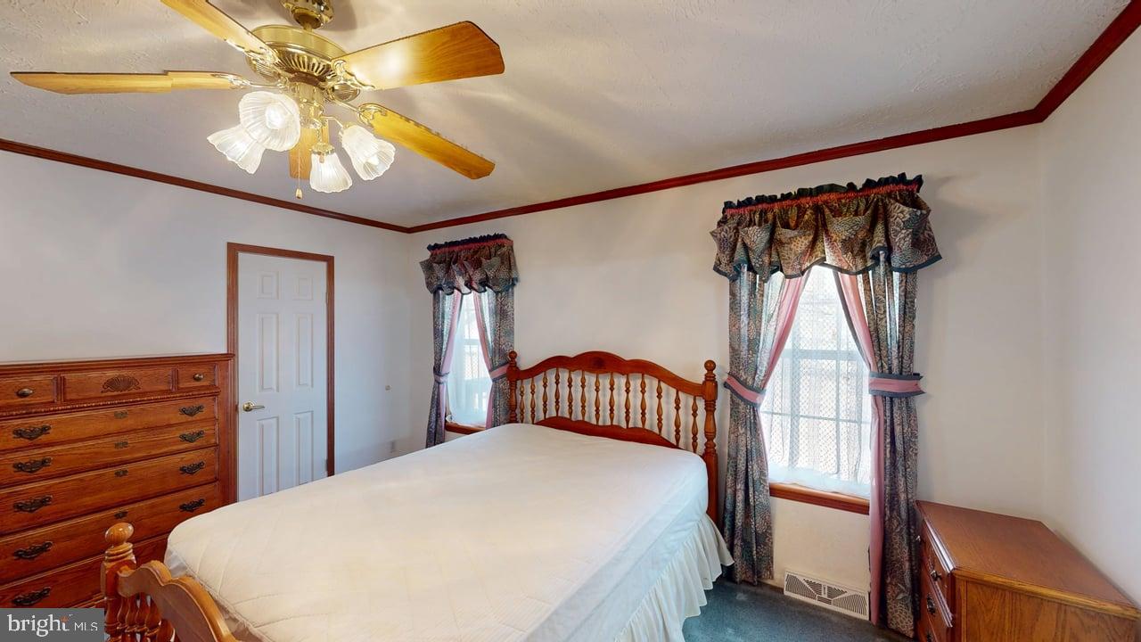 SOMERSET - Residential