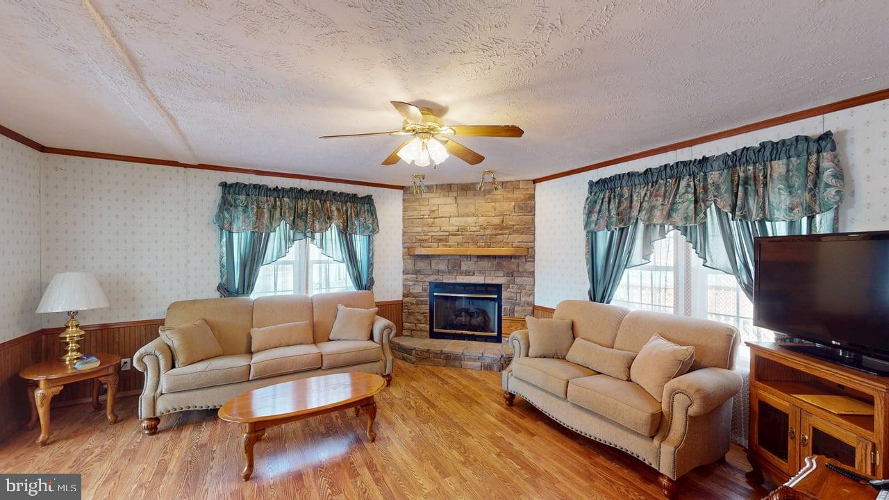 SOMERSET - Residential