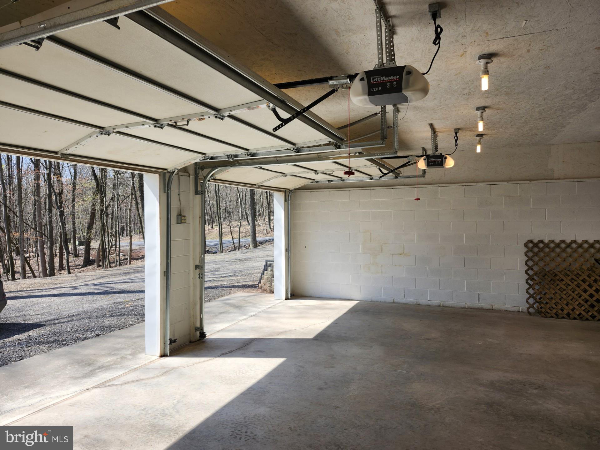 SOMERSET - Residential