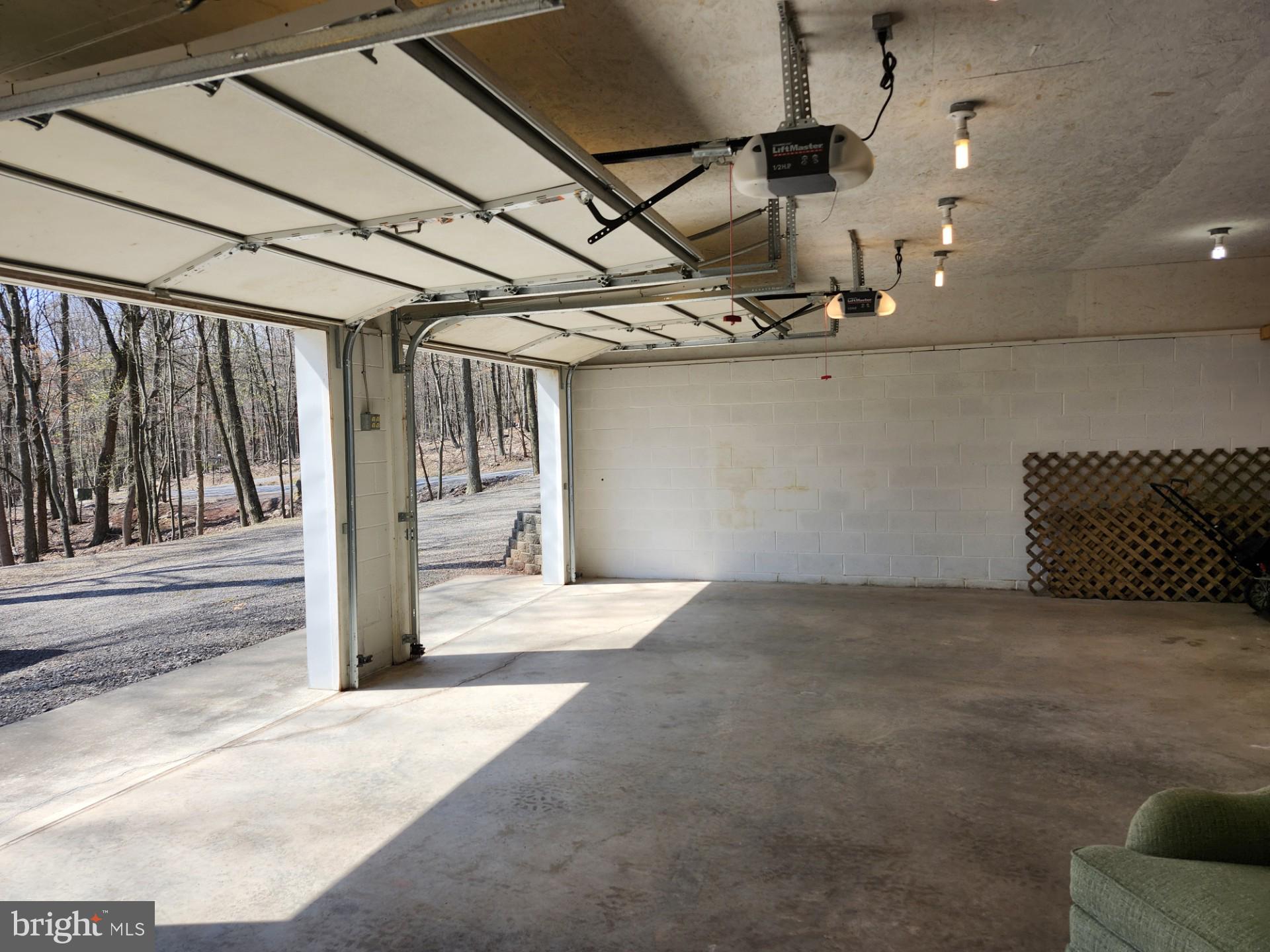 SOMERSET - Residential