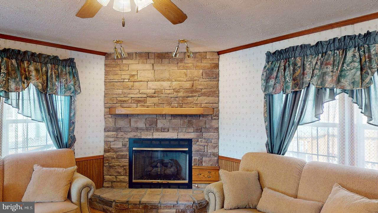 SOMERSET - Residential