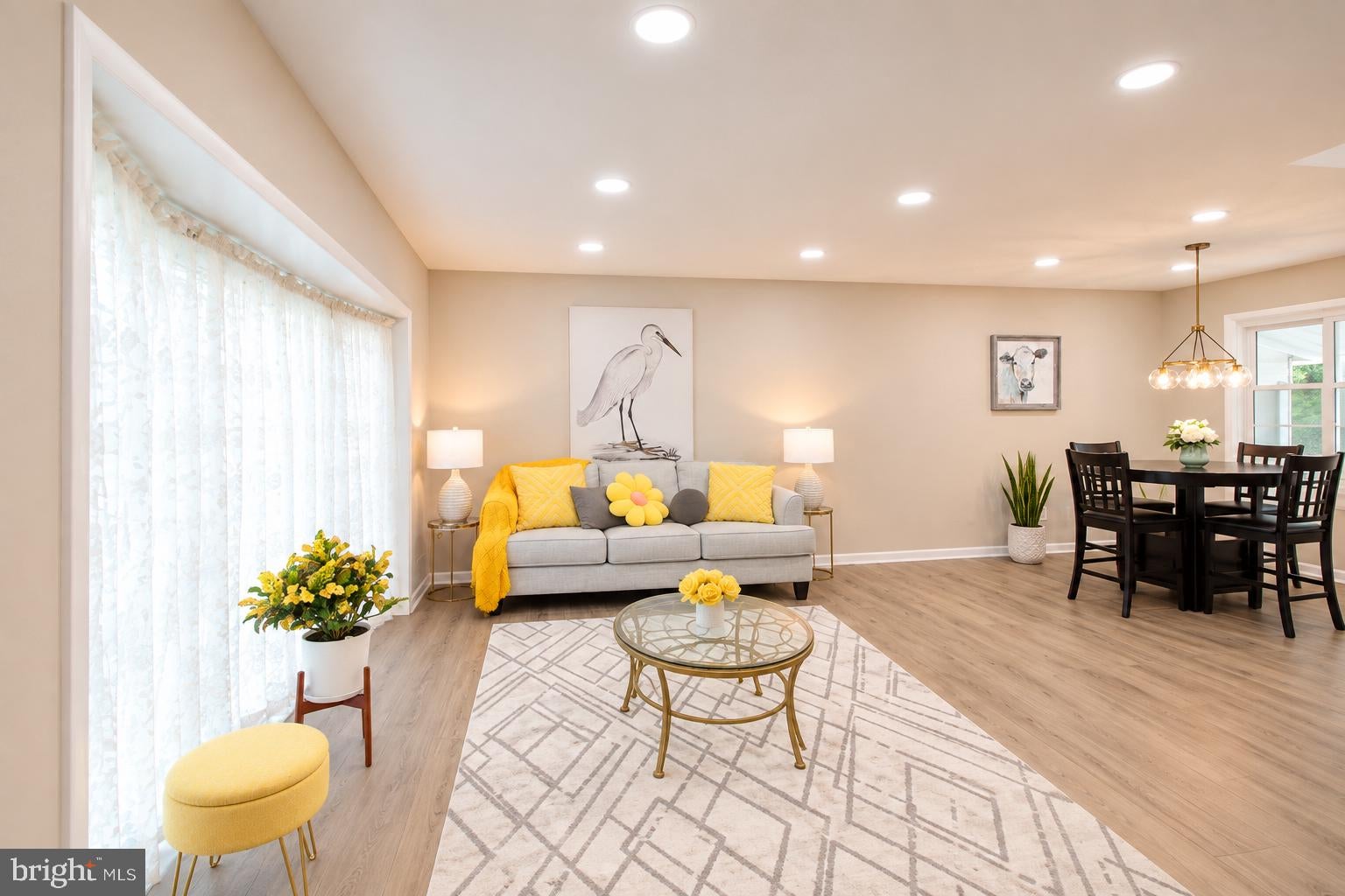 6120 SQUIRE LANE