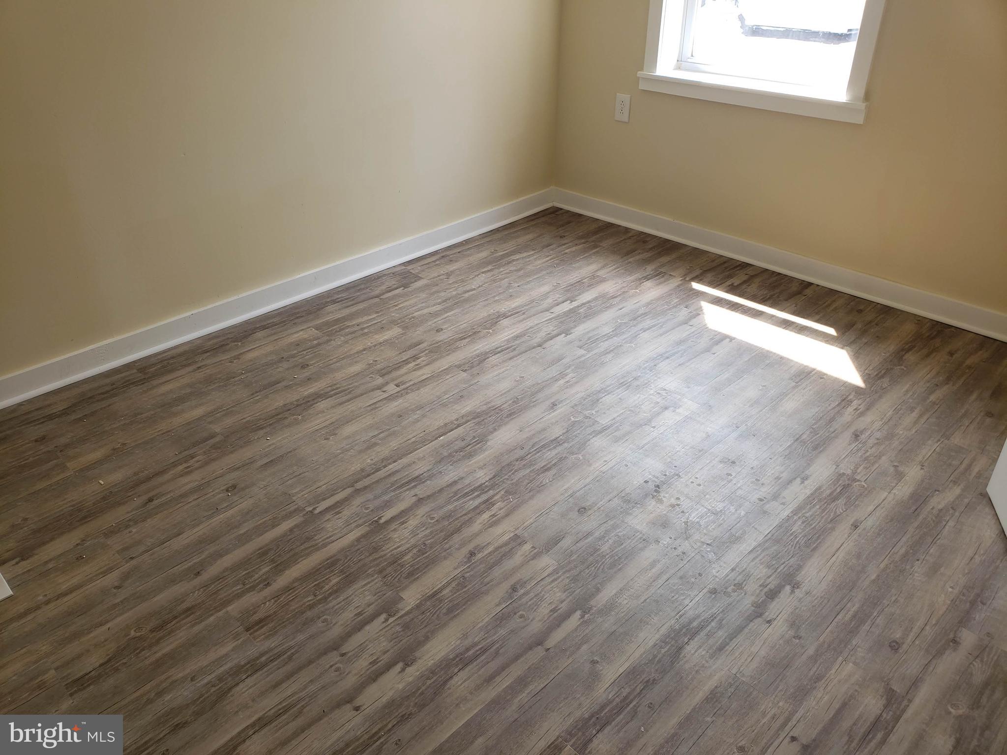 NORRIS SQUARE - Residential Lease