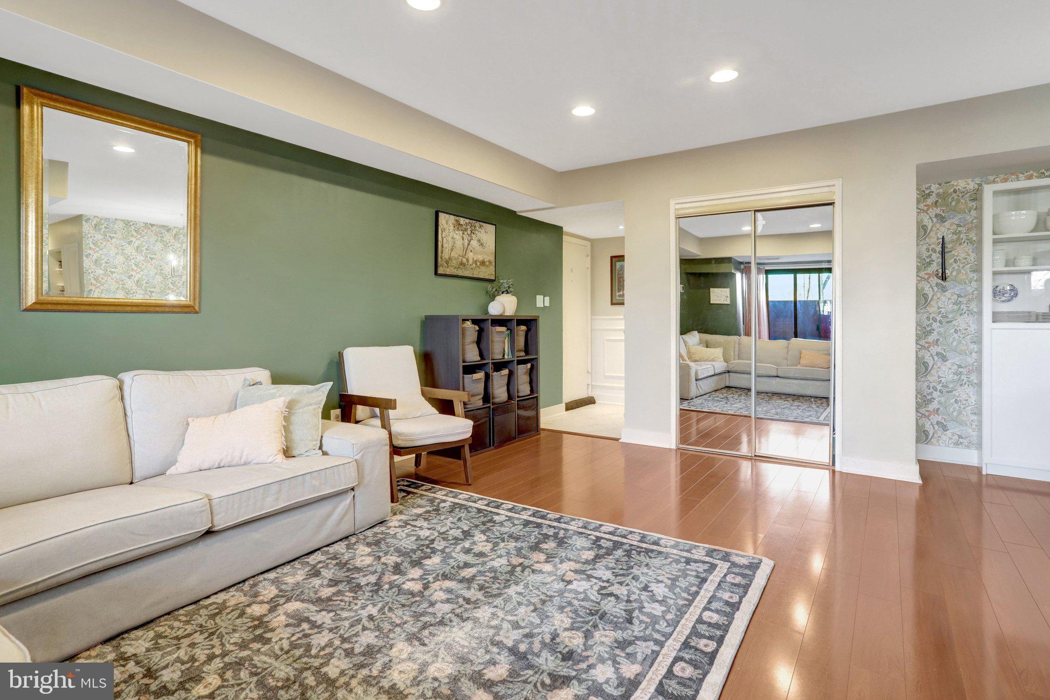 101 SKYHILL ROAD 102