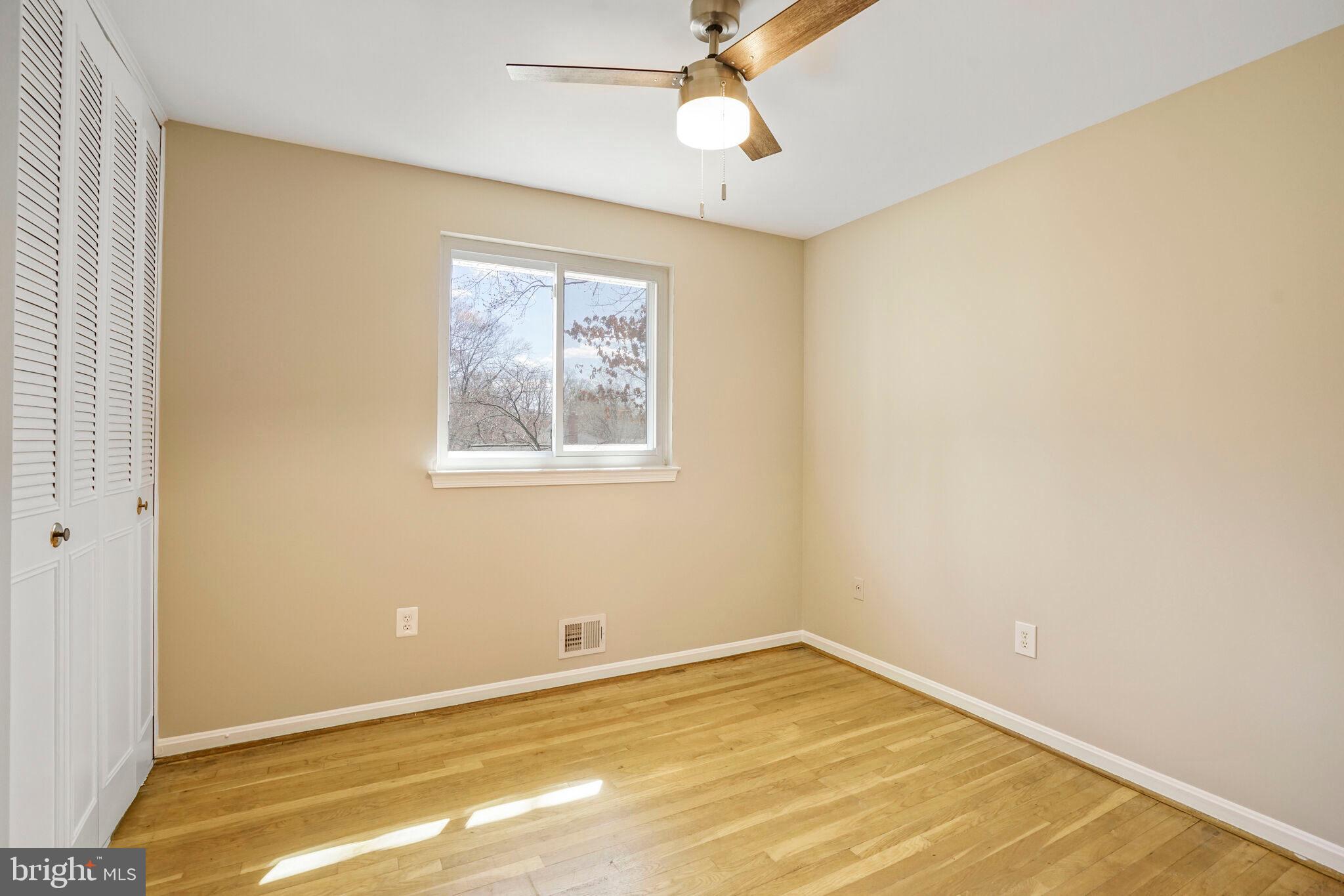 WEST SPRINGFIELD VILLAGE - Residential