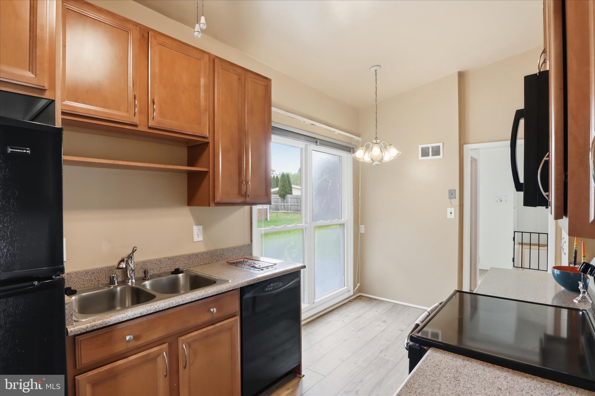 SUMMIT PARK - Residential