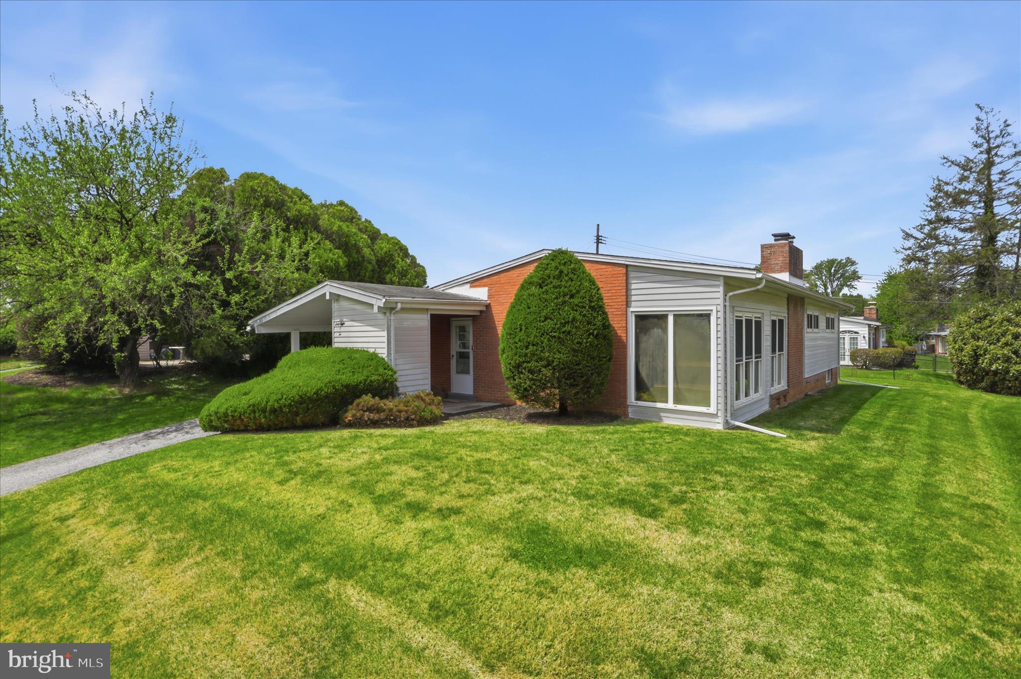 SUMMIT PARK - Residential