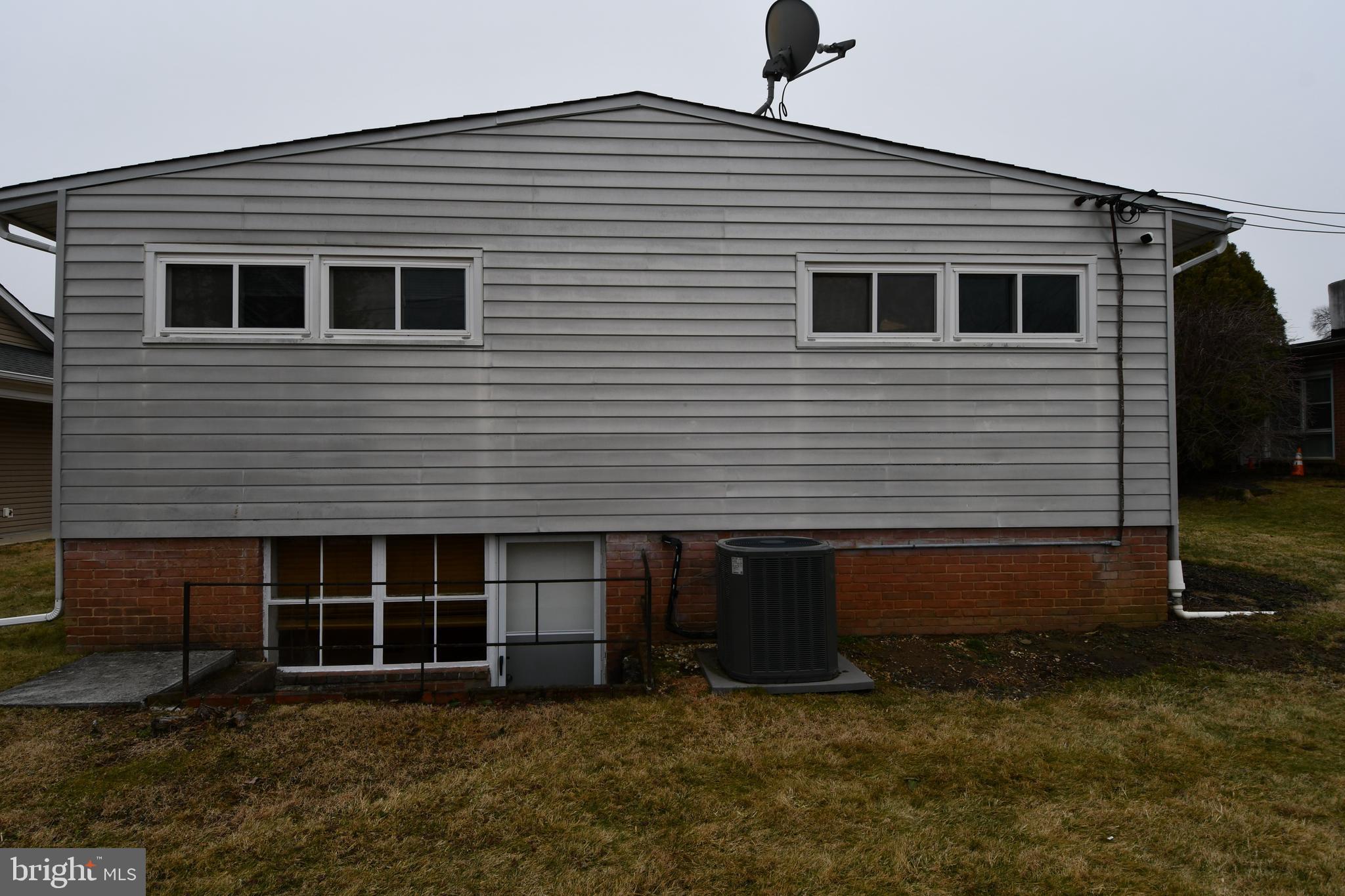 SUMMIT PARK - Residential