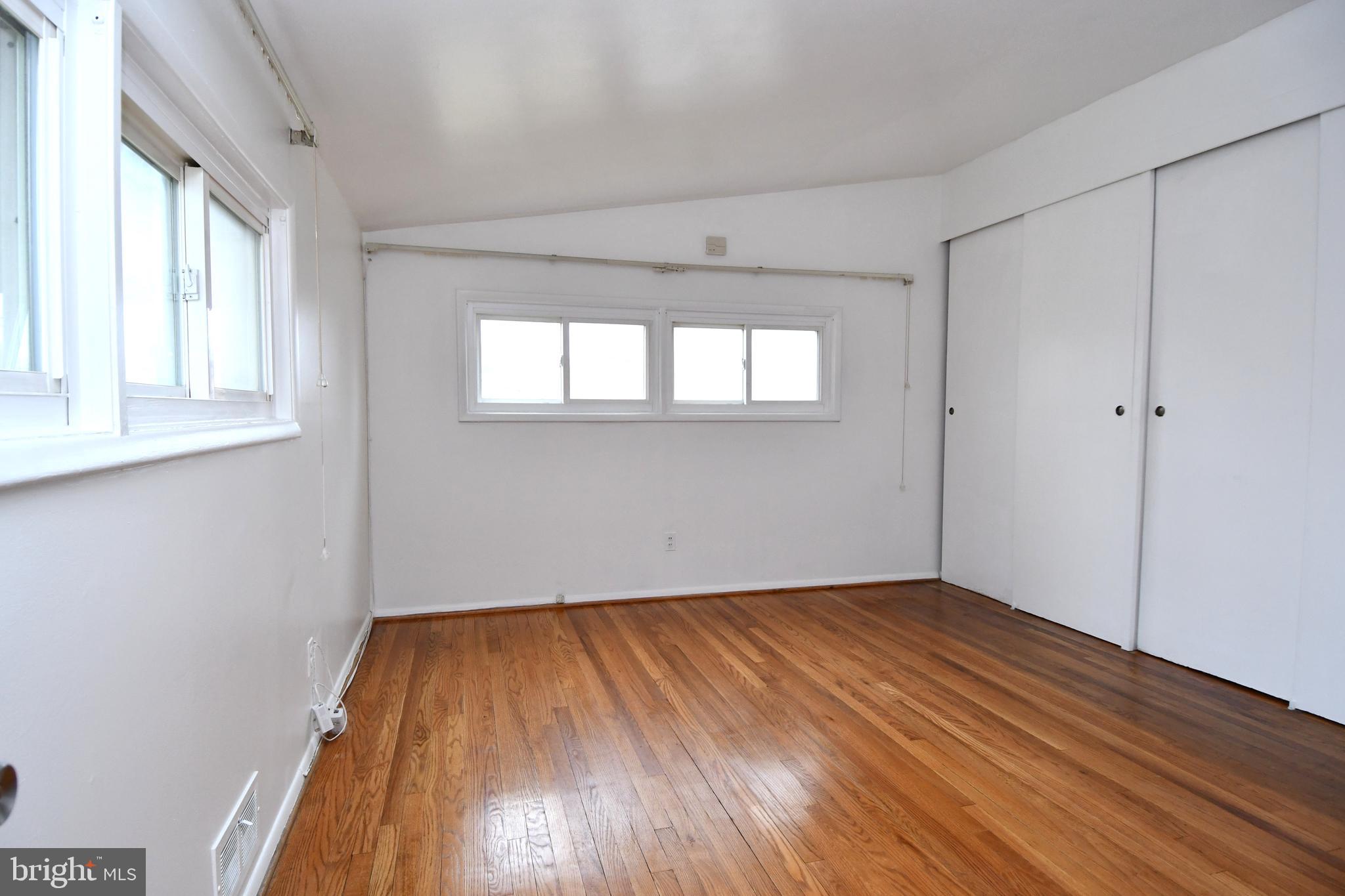 SUMMIT PARK - Residential