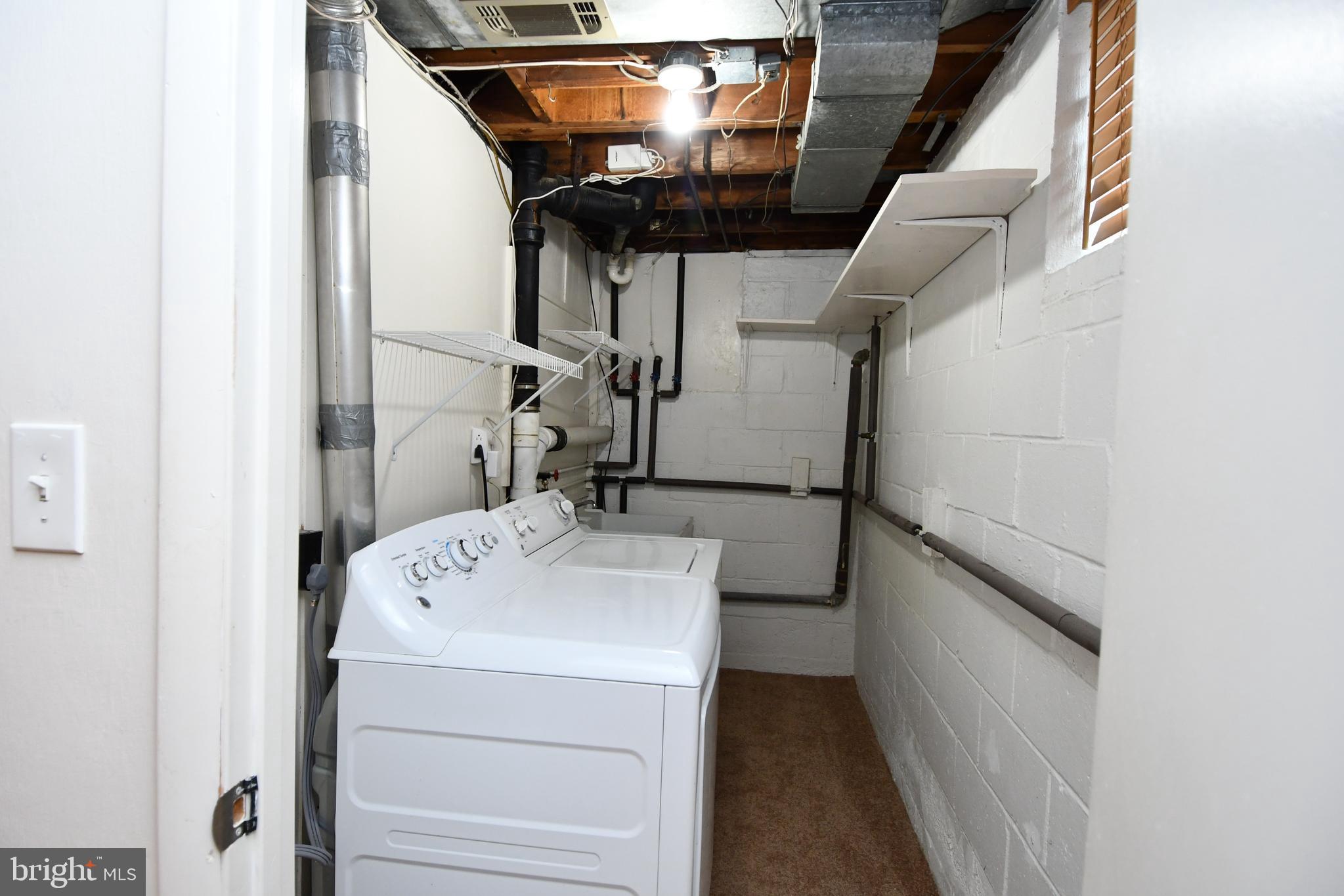 SUMMIT PARK - Residential