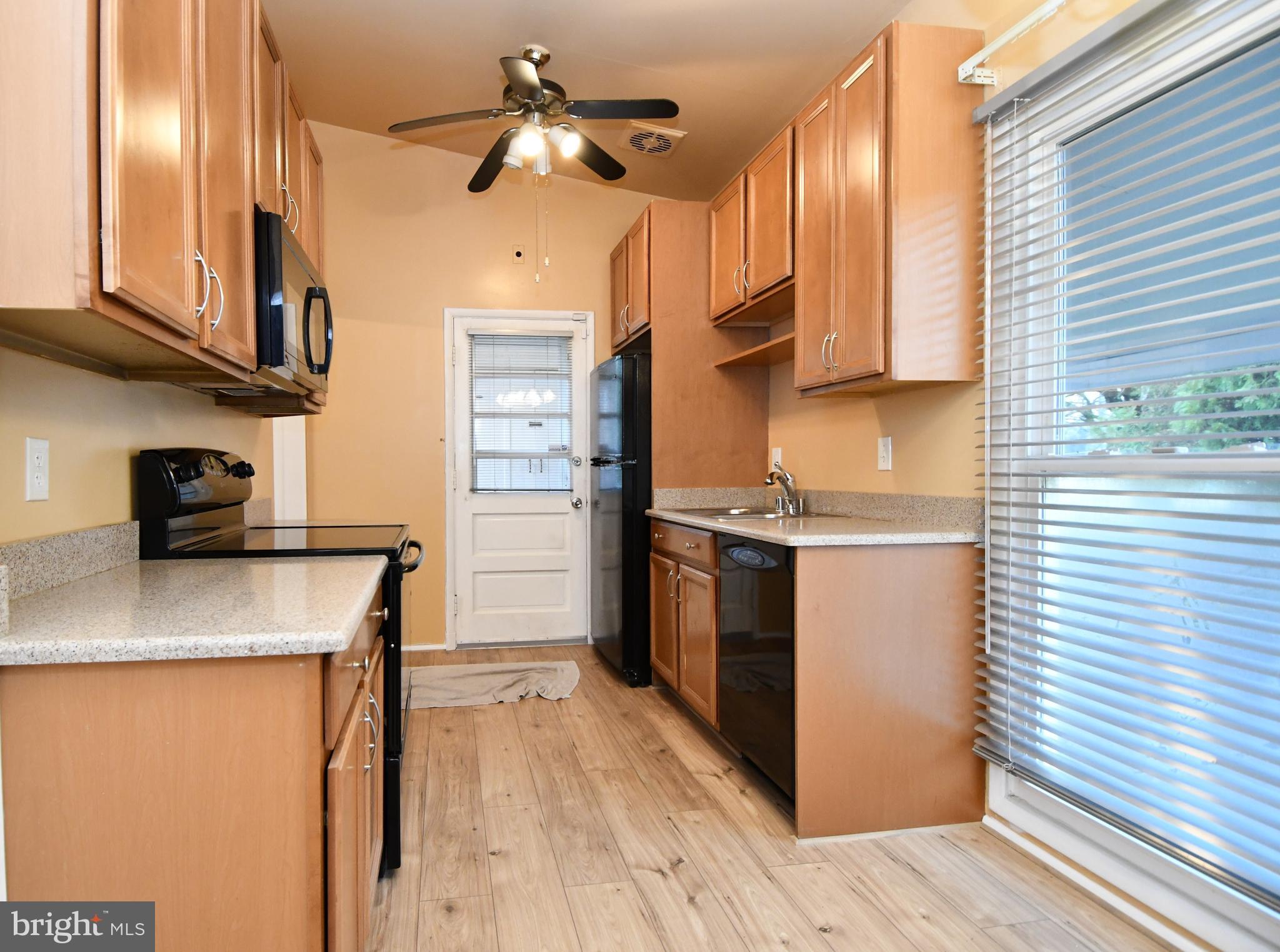 SUMMIT PARK - Residential