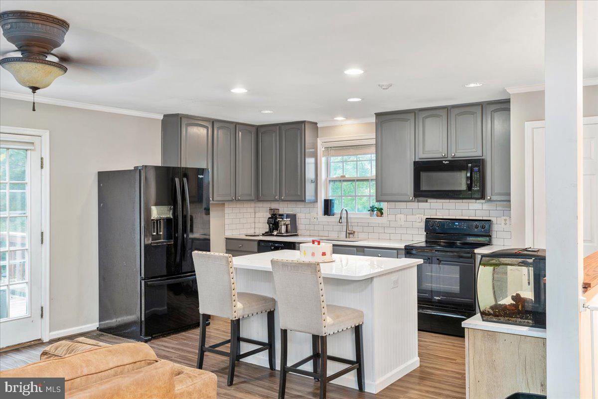 SKYLAND ESTATES - Residential