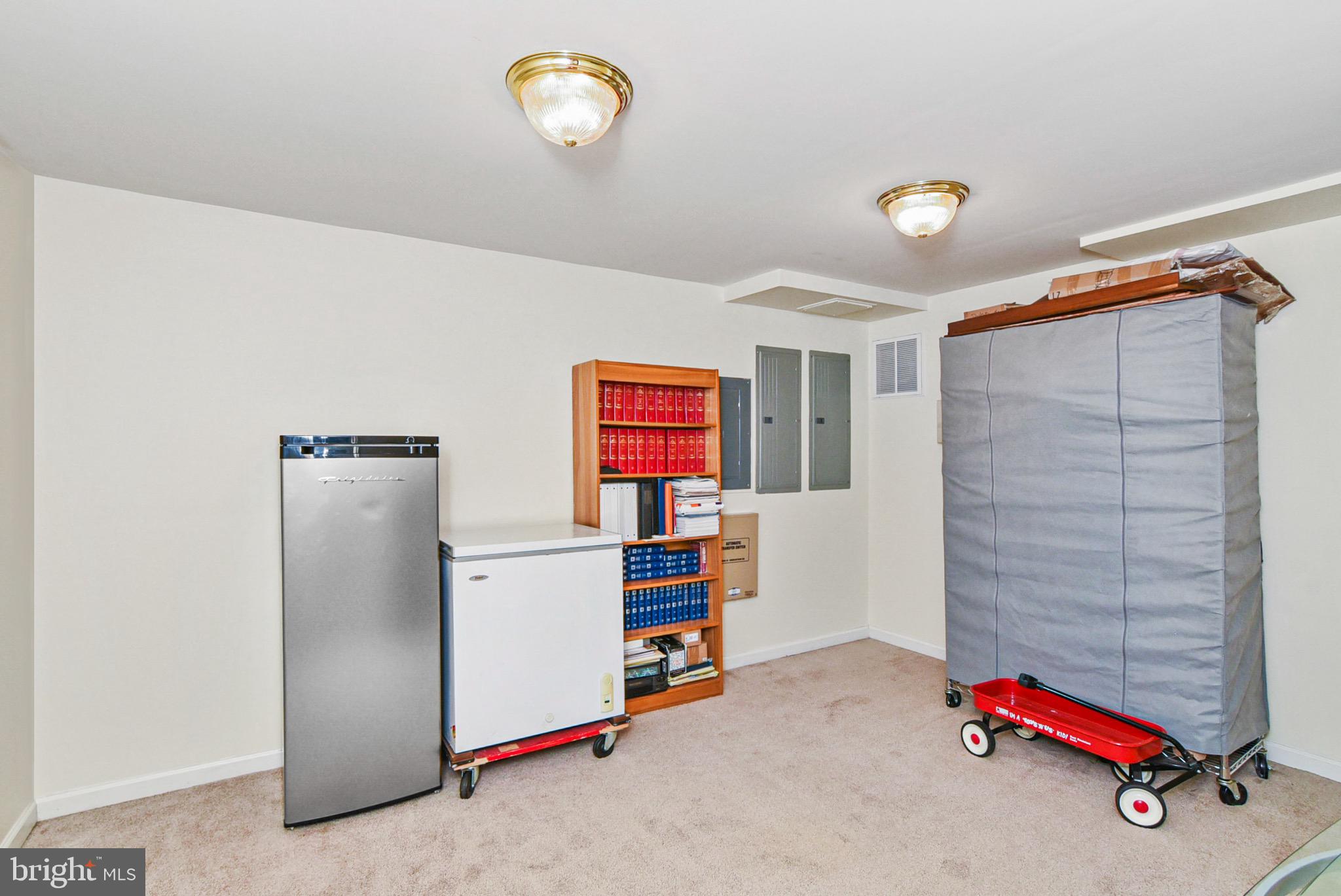 SCENIC RIDGE ESTATES - Residential