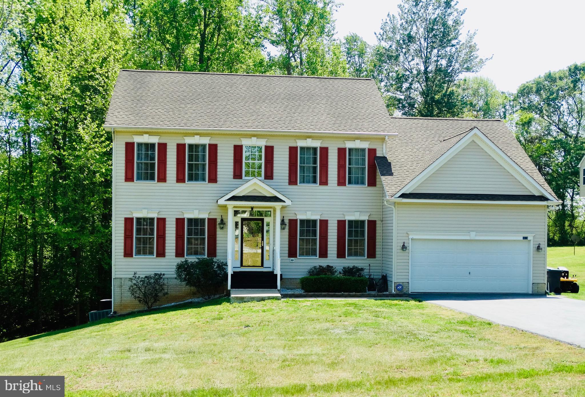 SCENIC RIDGE ESTATES - Residential