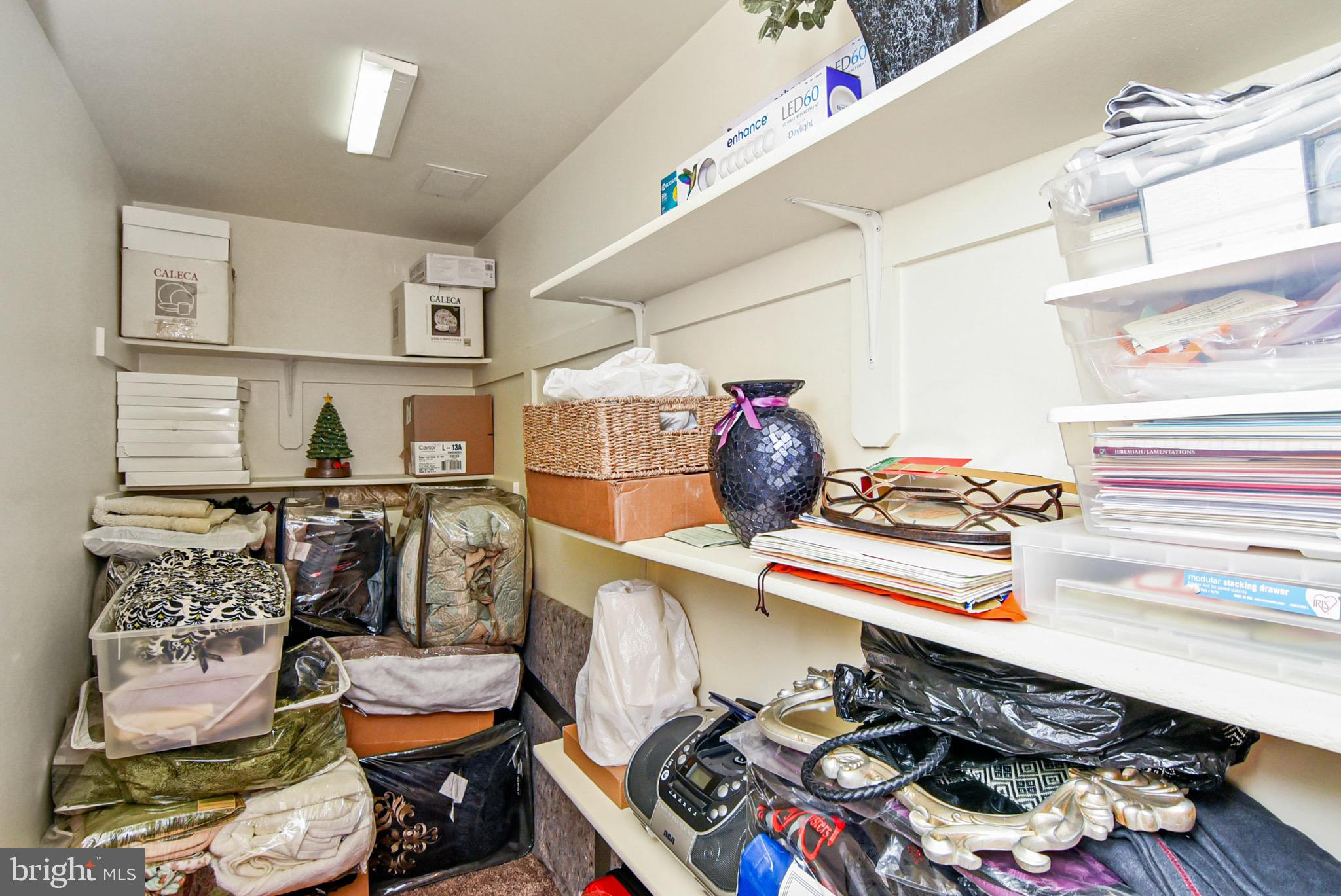 SCENIC RIDGE ESTATES - Residential