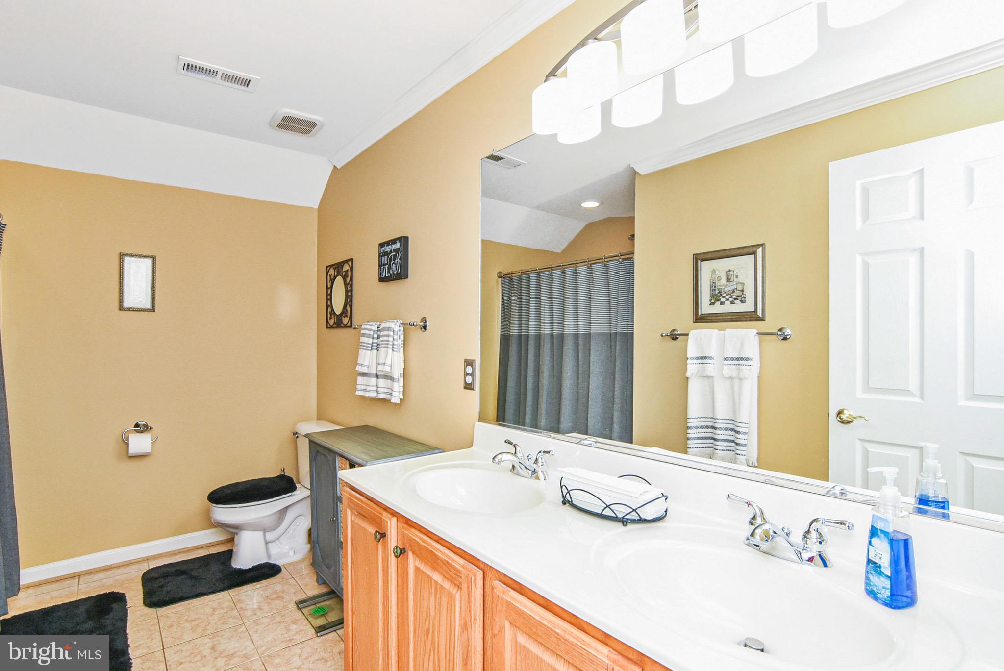 SCENIC RIDGE ESTATES - Residential