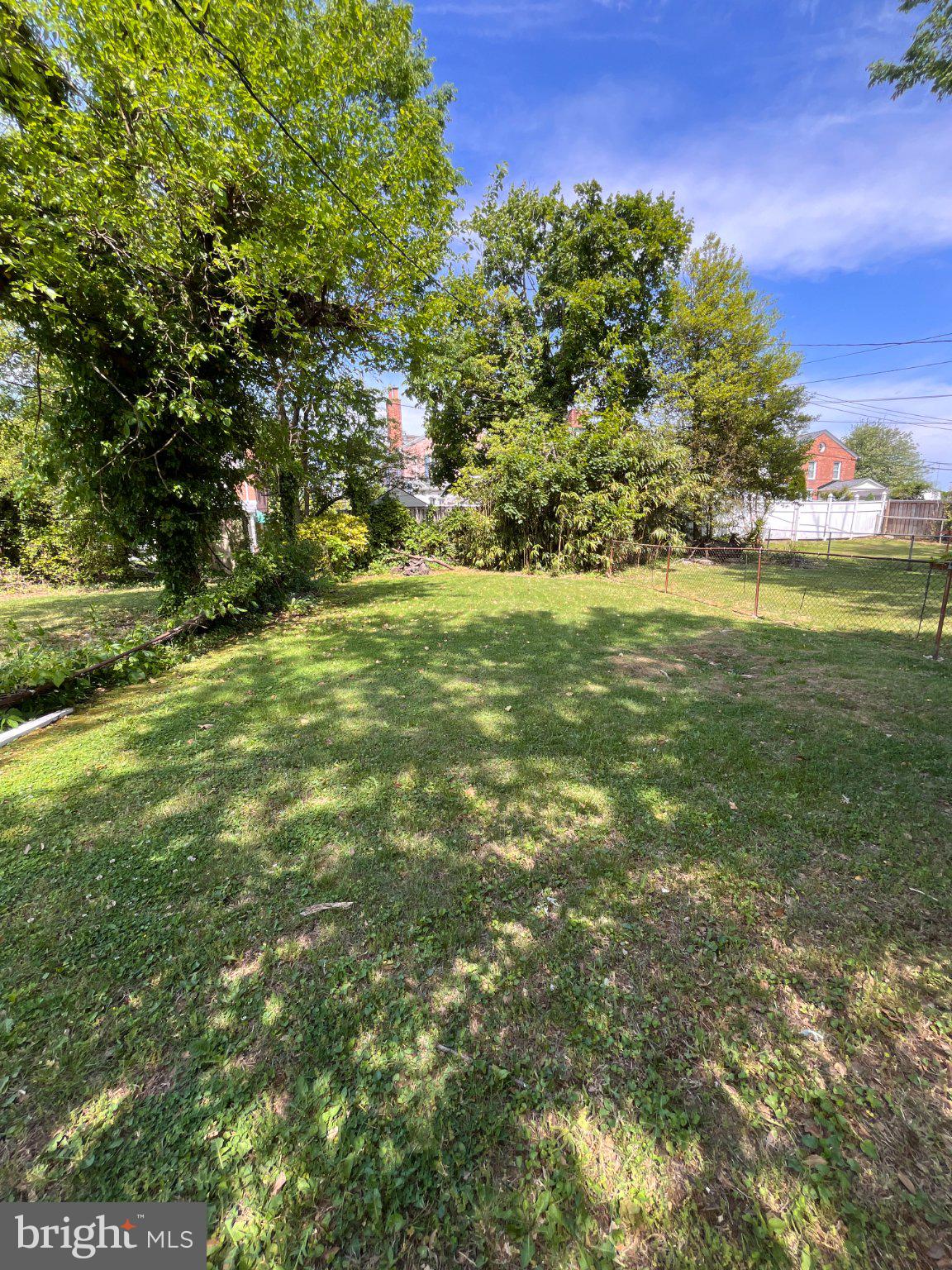 LOCH RAVEN - Residential