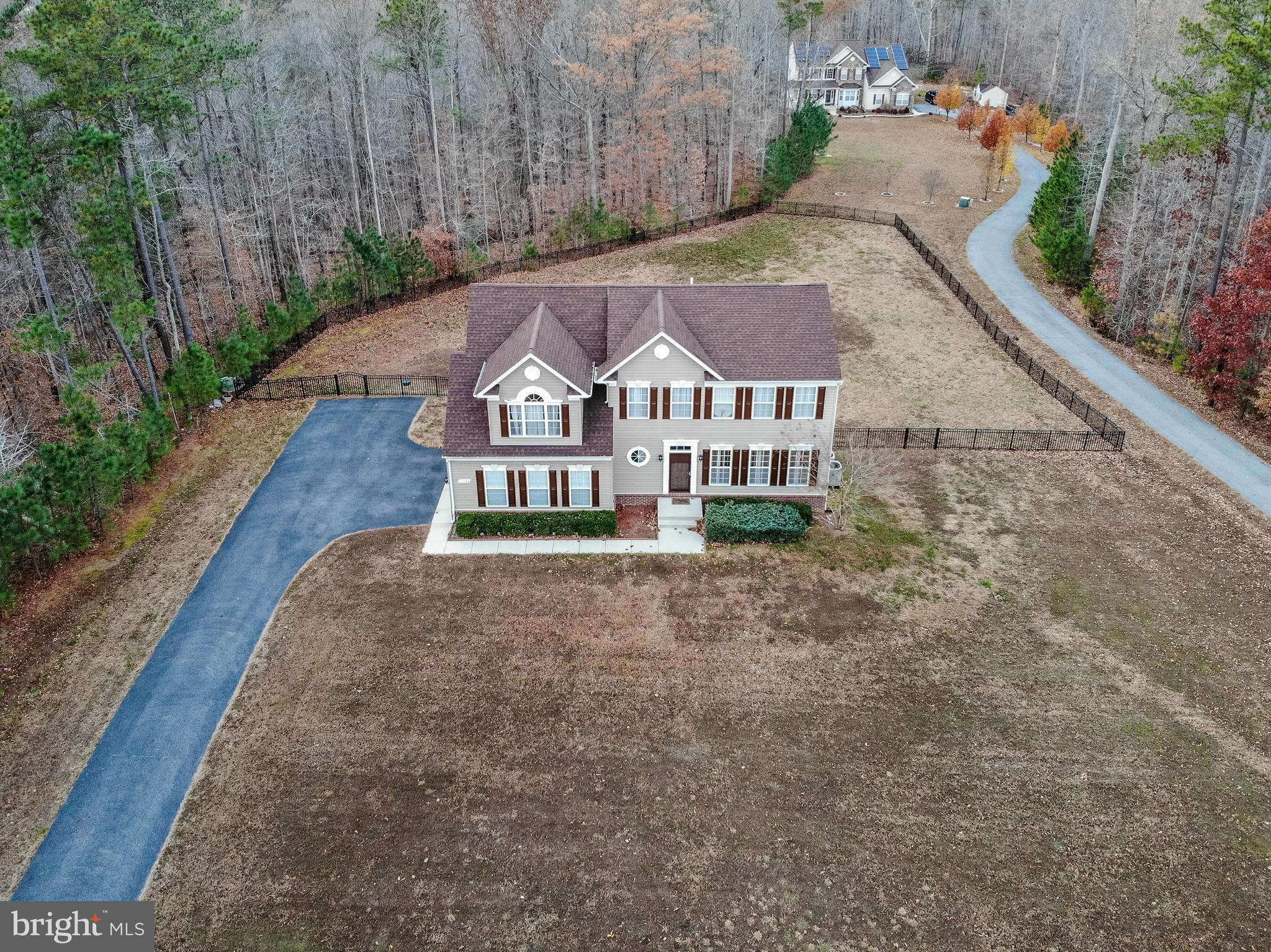 BEN OAKS - Residential