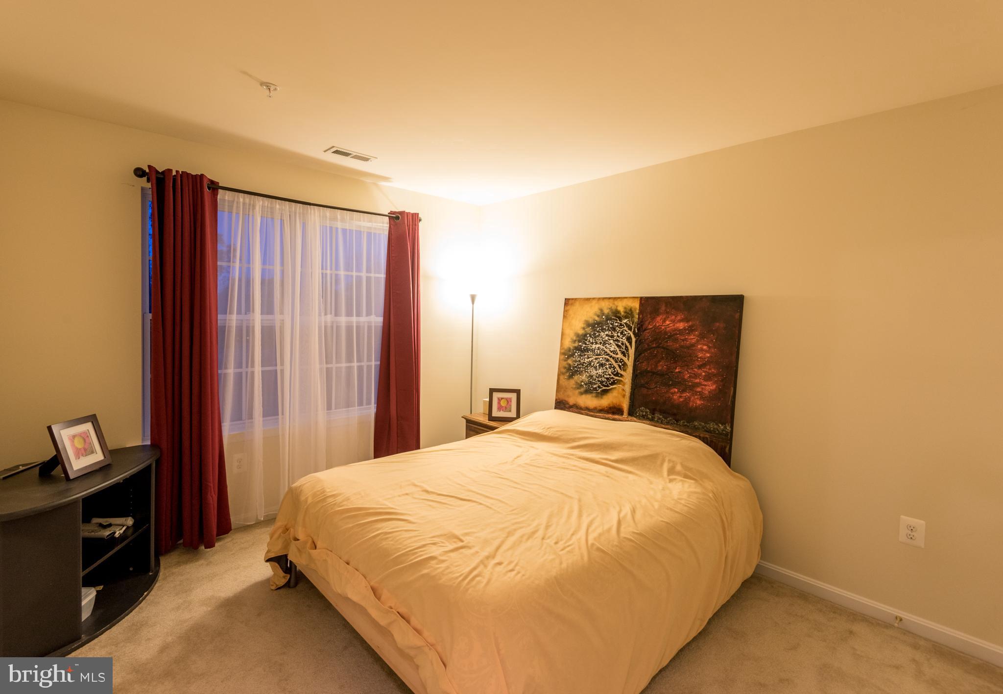 BEN OAKS - Residential