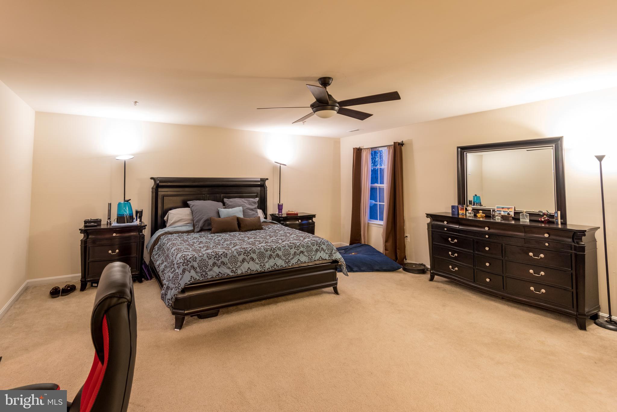 BEN OAKS - Residential