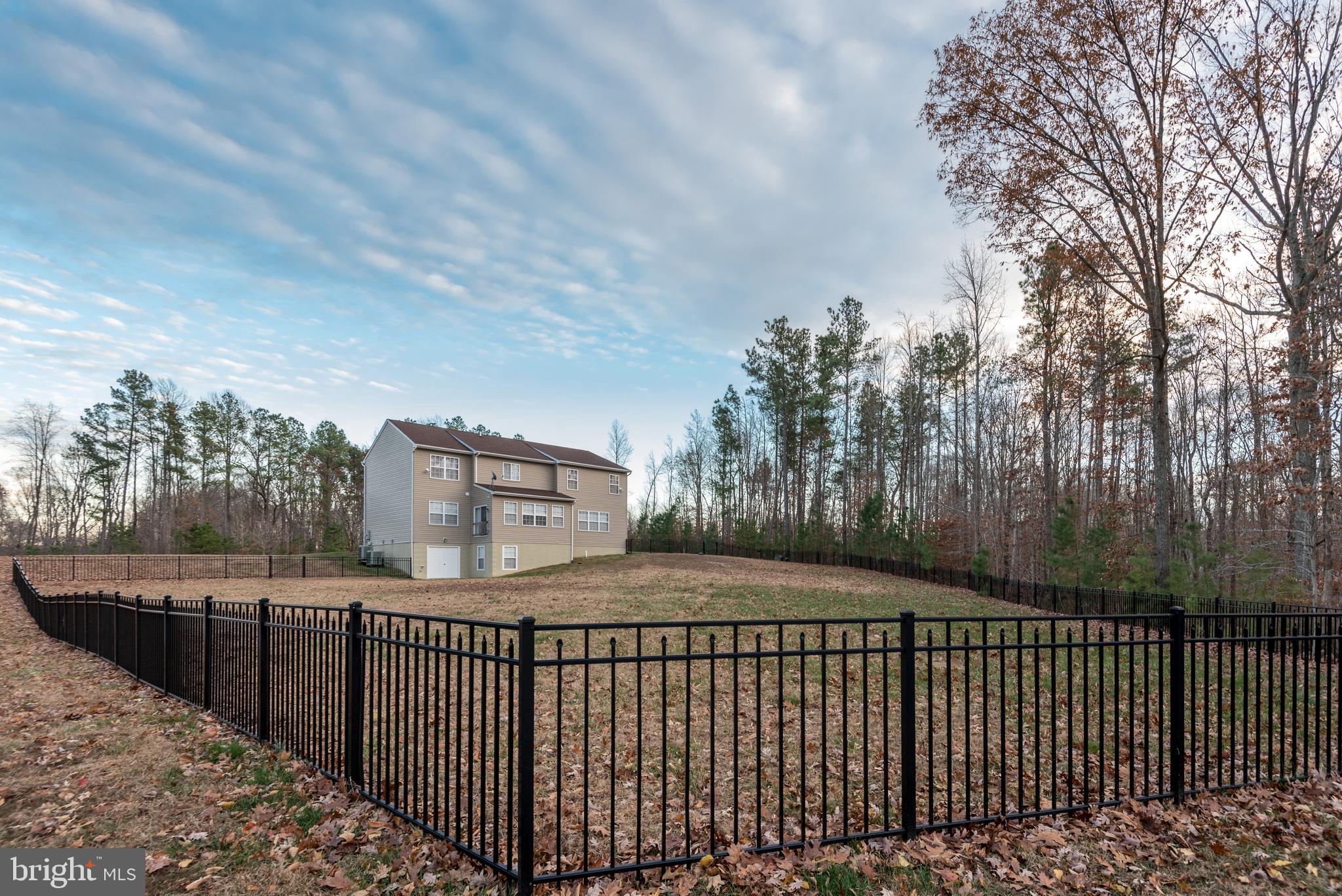 BEN OAKS - Residential