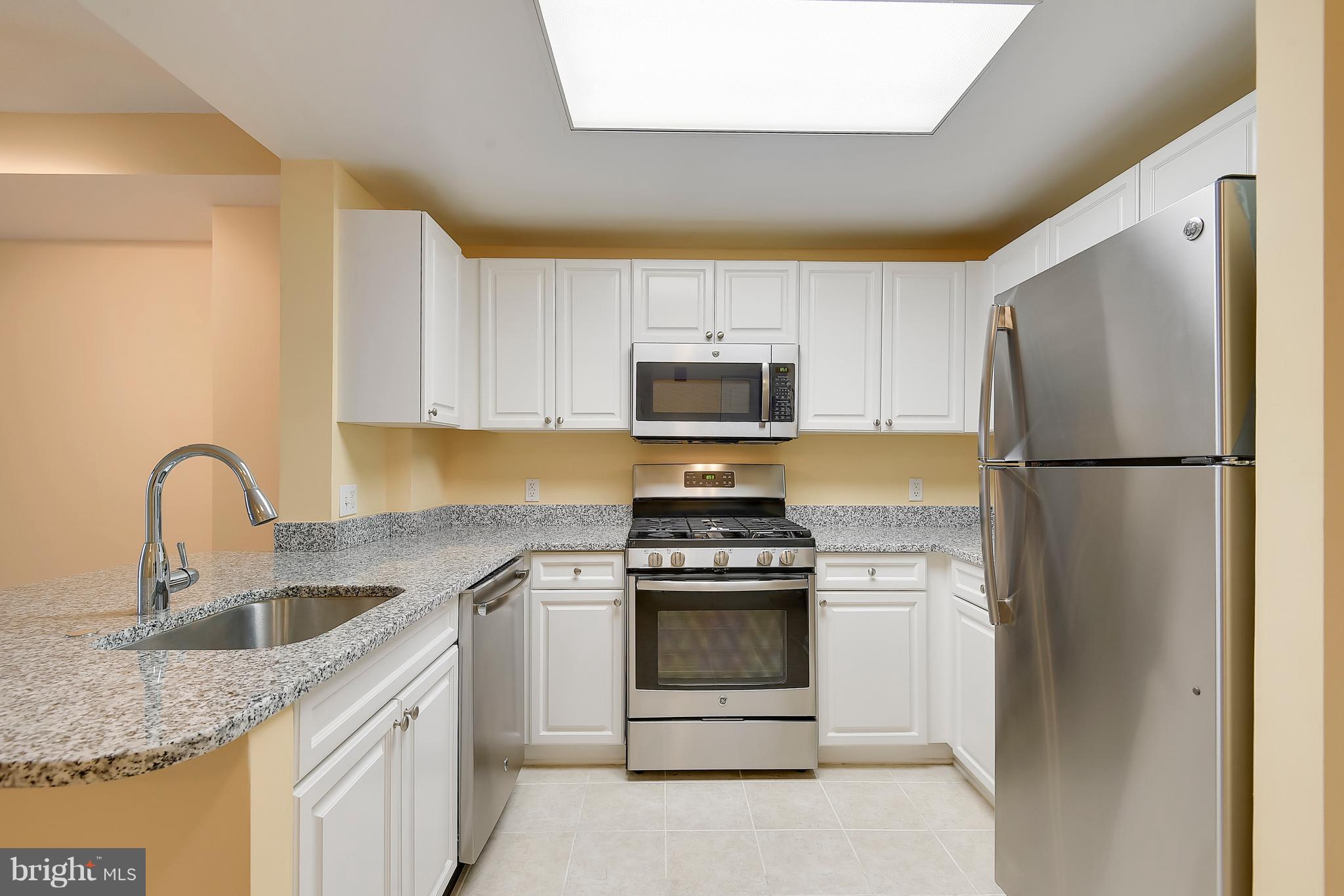 WILTON HOUSE - Residential Lease