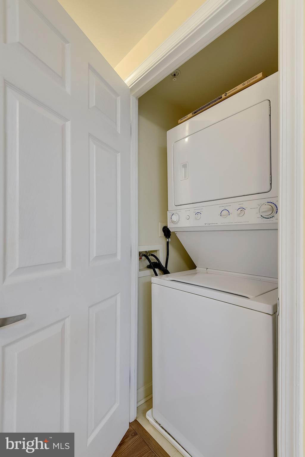 WILTON HOUSE - Residential Lease