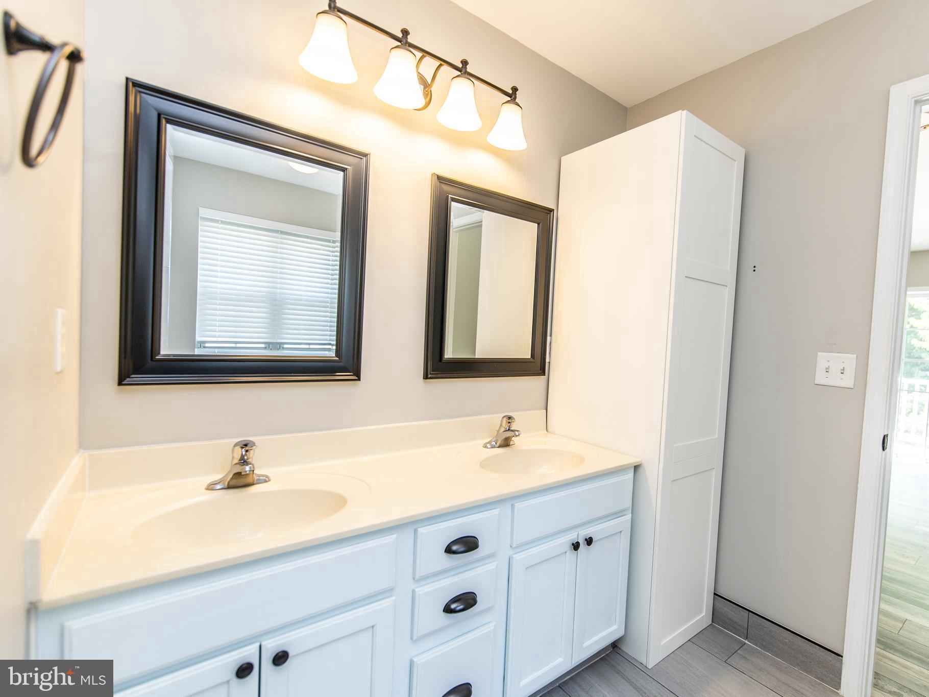 SELBY HEIGHTS - Residential