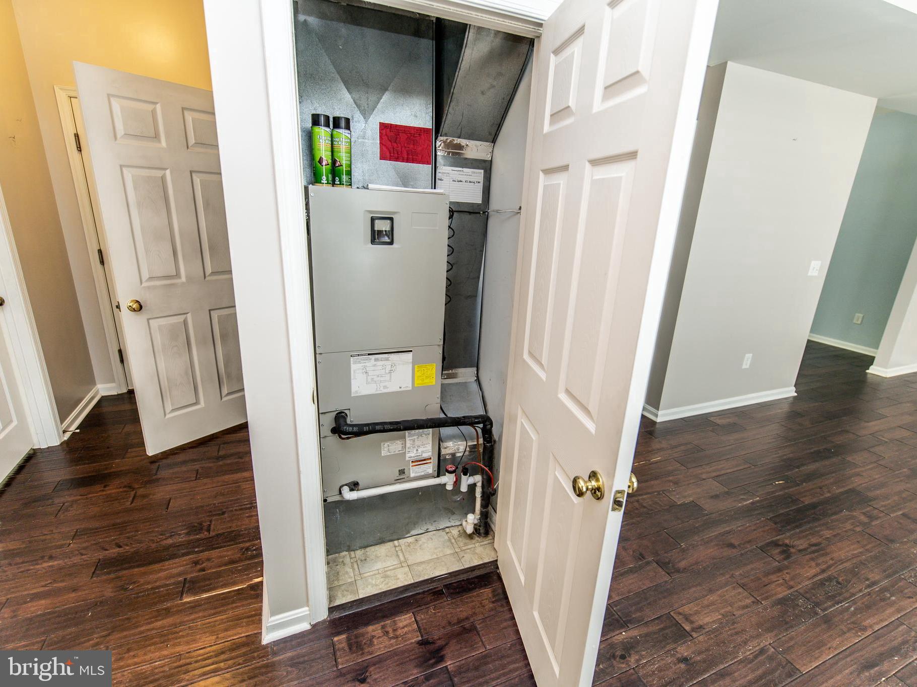 SELBY HEIGHTS - Residential