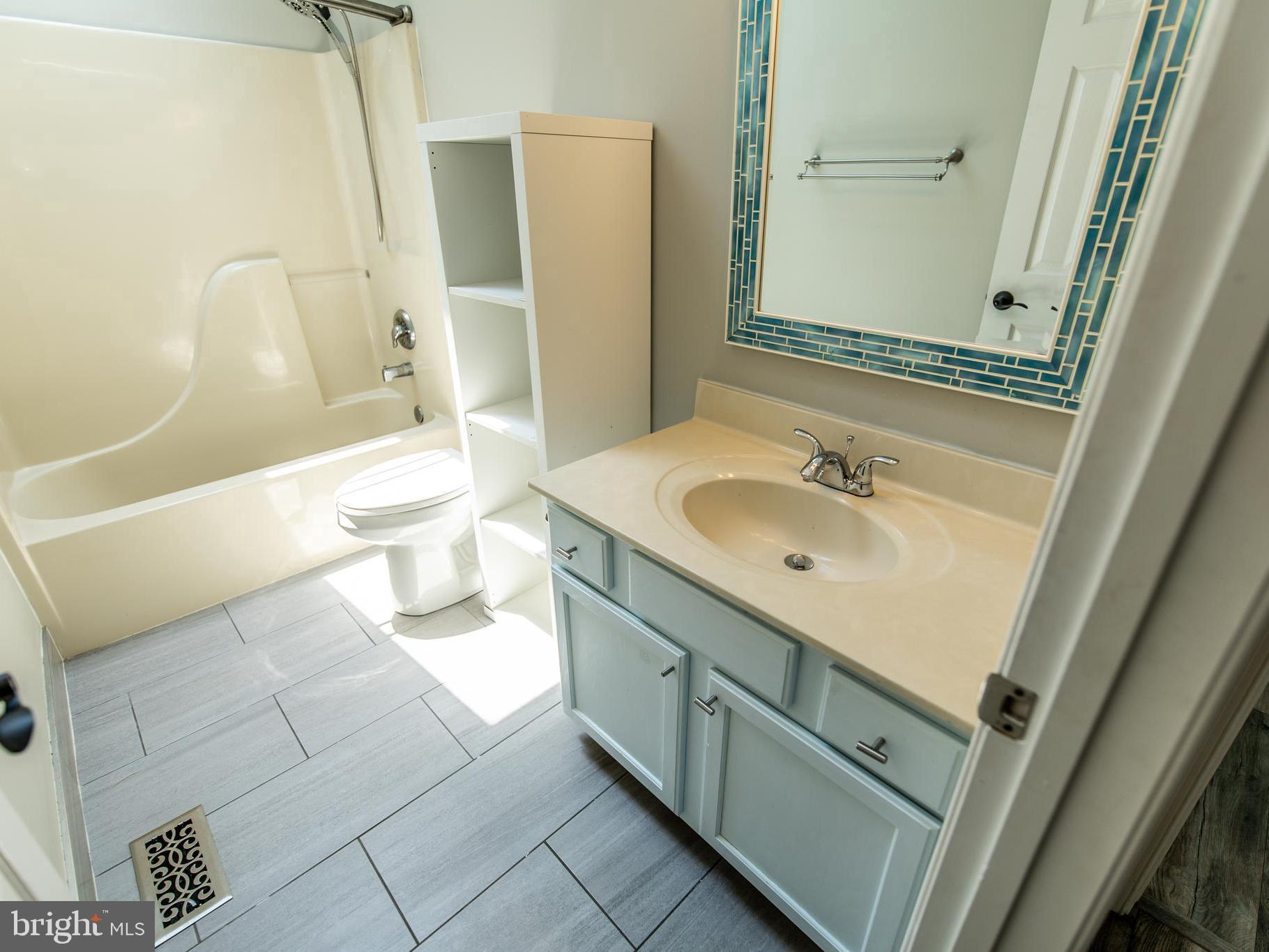 SELBY HEIGHTS - Residential