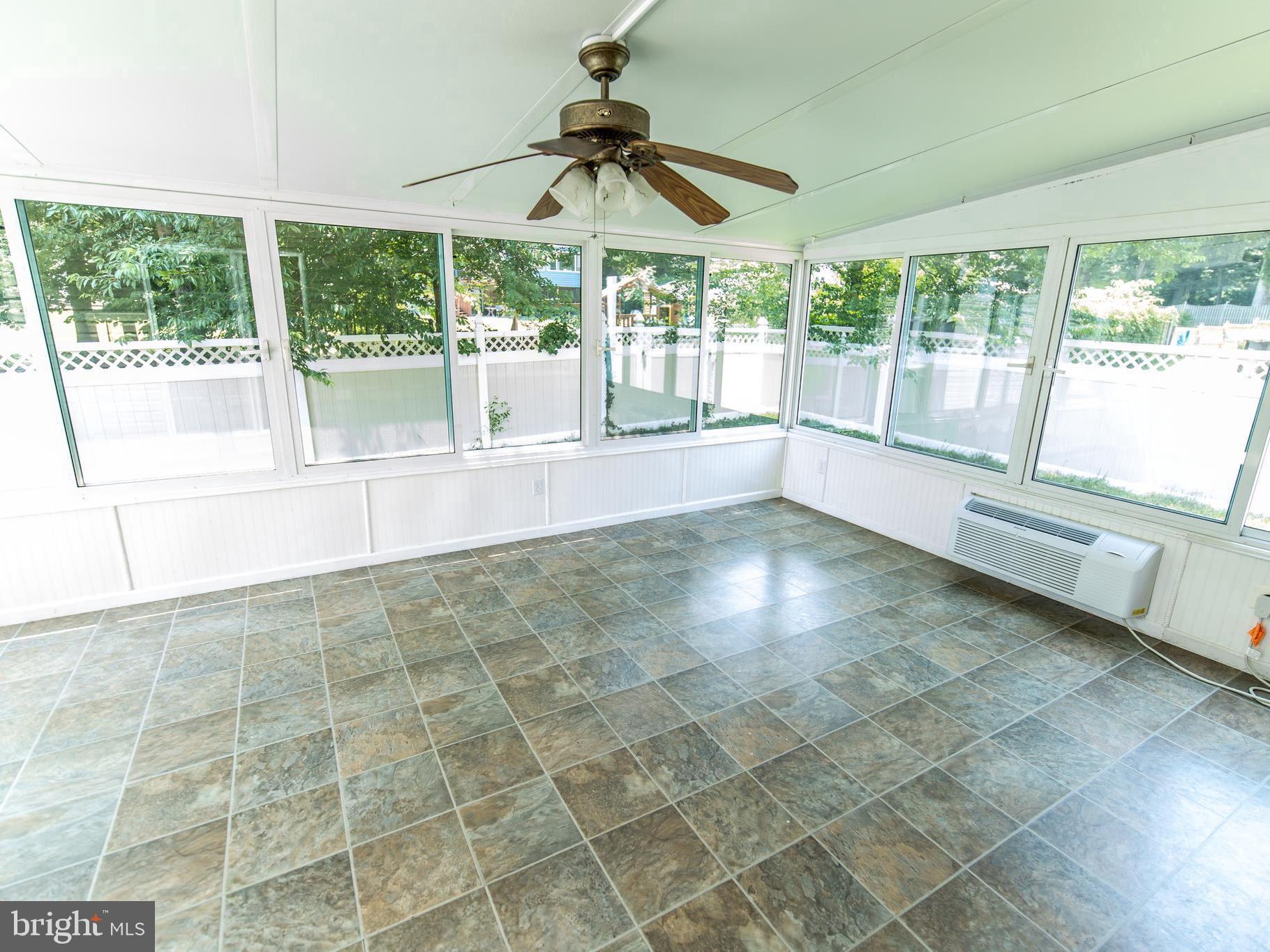 SELBY HEIGHTS - Residential