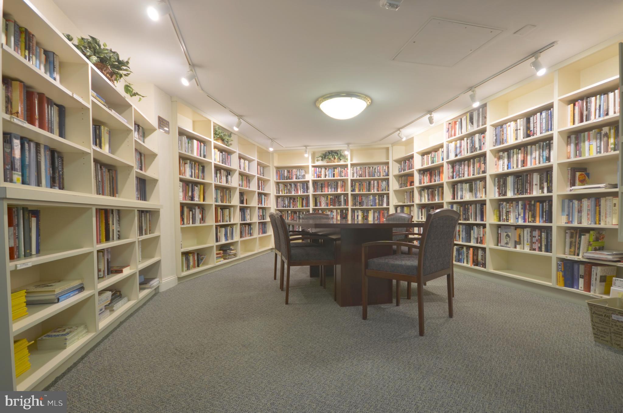 PROMENADE TOWERS - Residential Lease