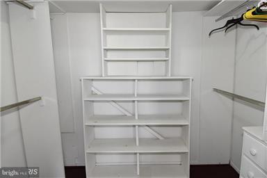 PROMENADE TOWERS - Residential Lease