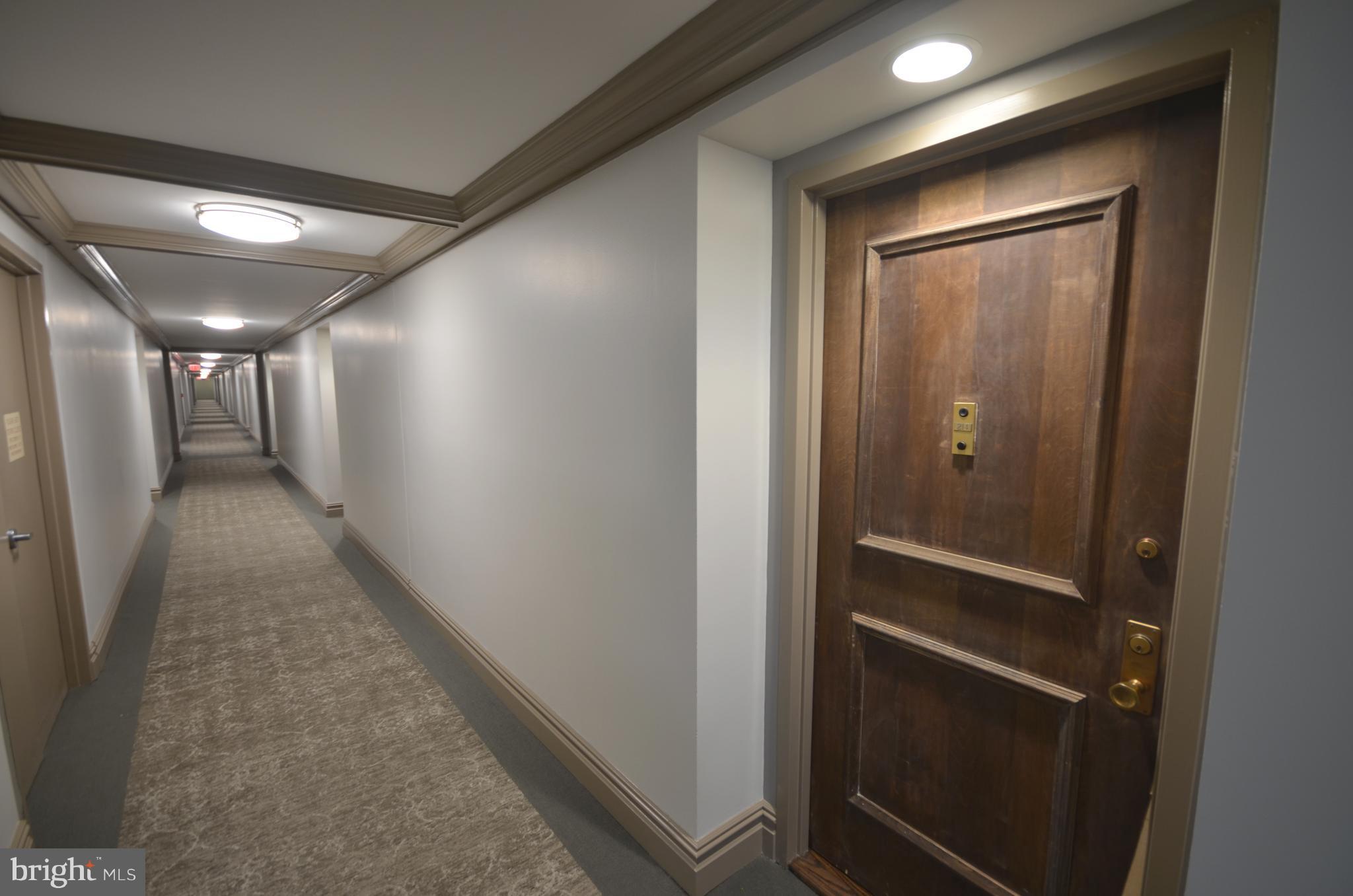 PROMENADE TOWERS - Residential Lease