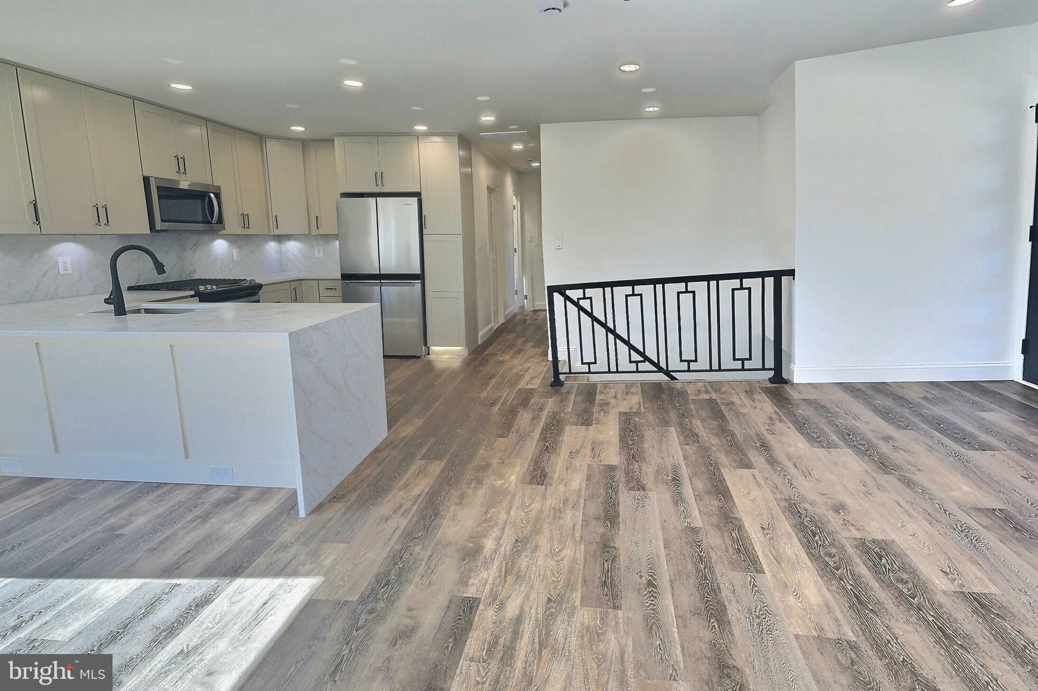 BERKSHIRE - Residential