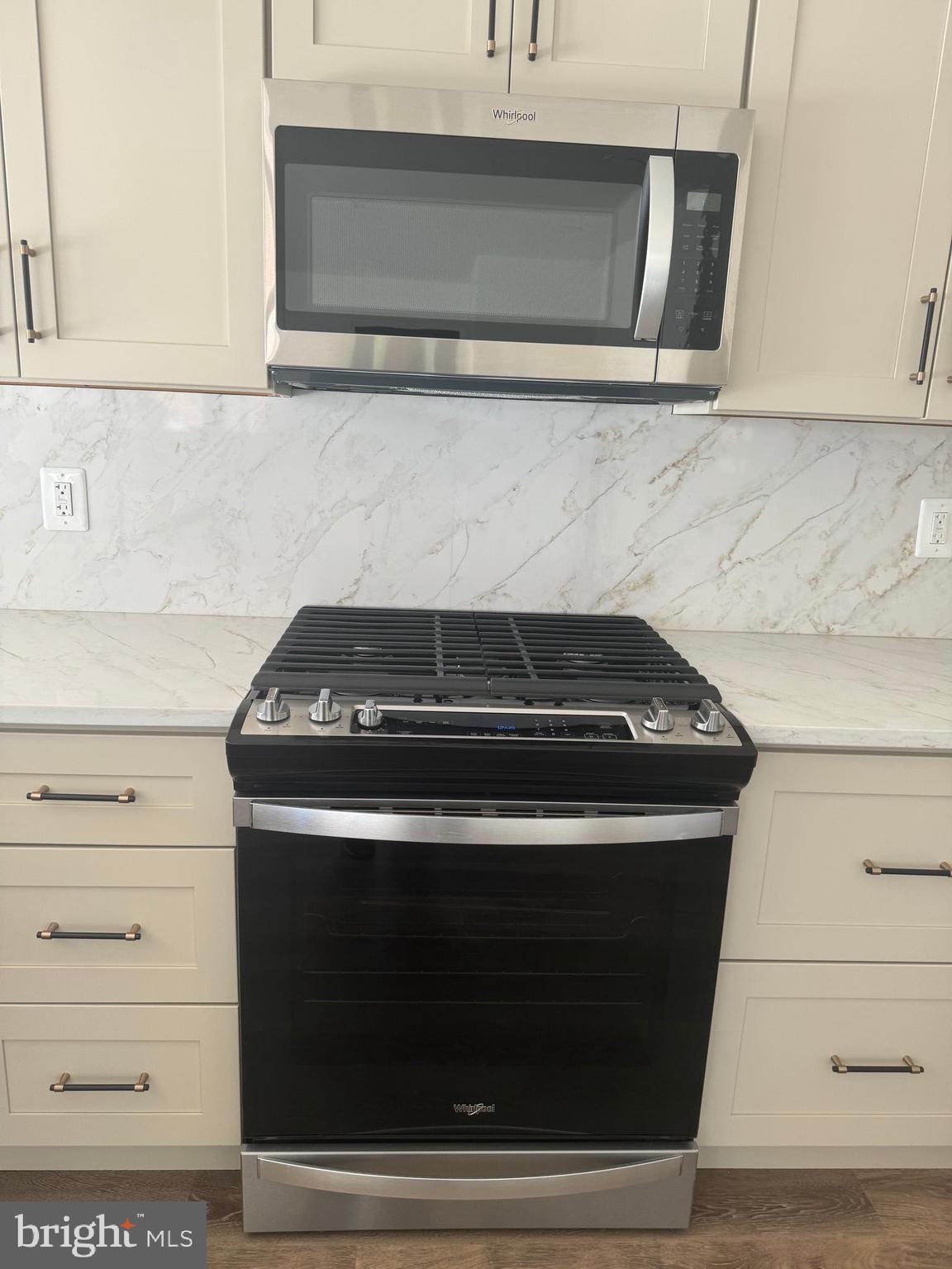 BERKSHIRE - Residential