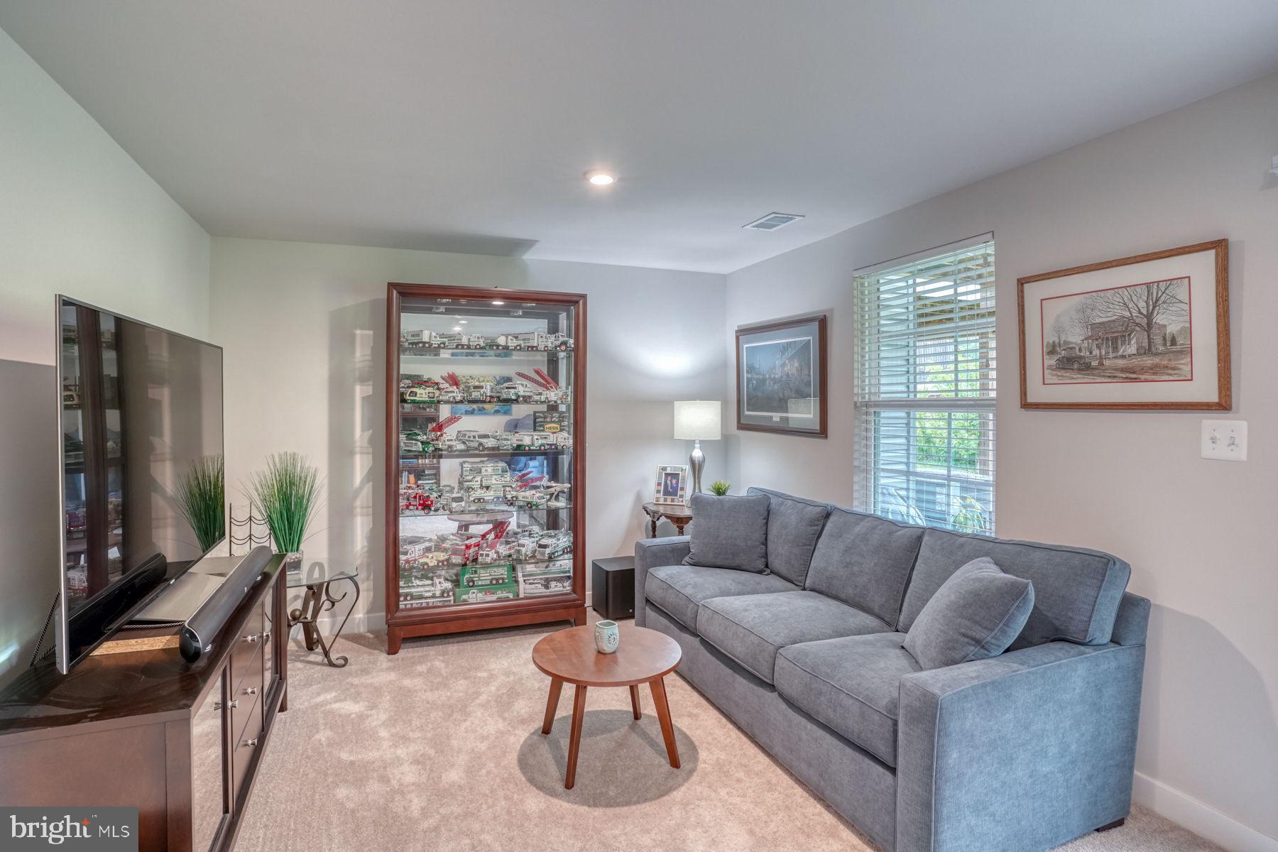 Property Search 2049 RIVERS DRIVE