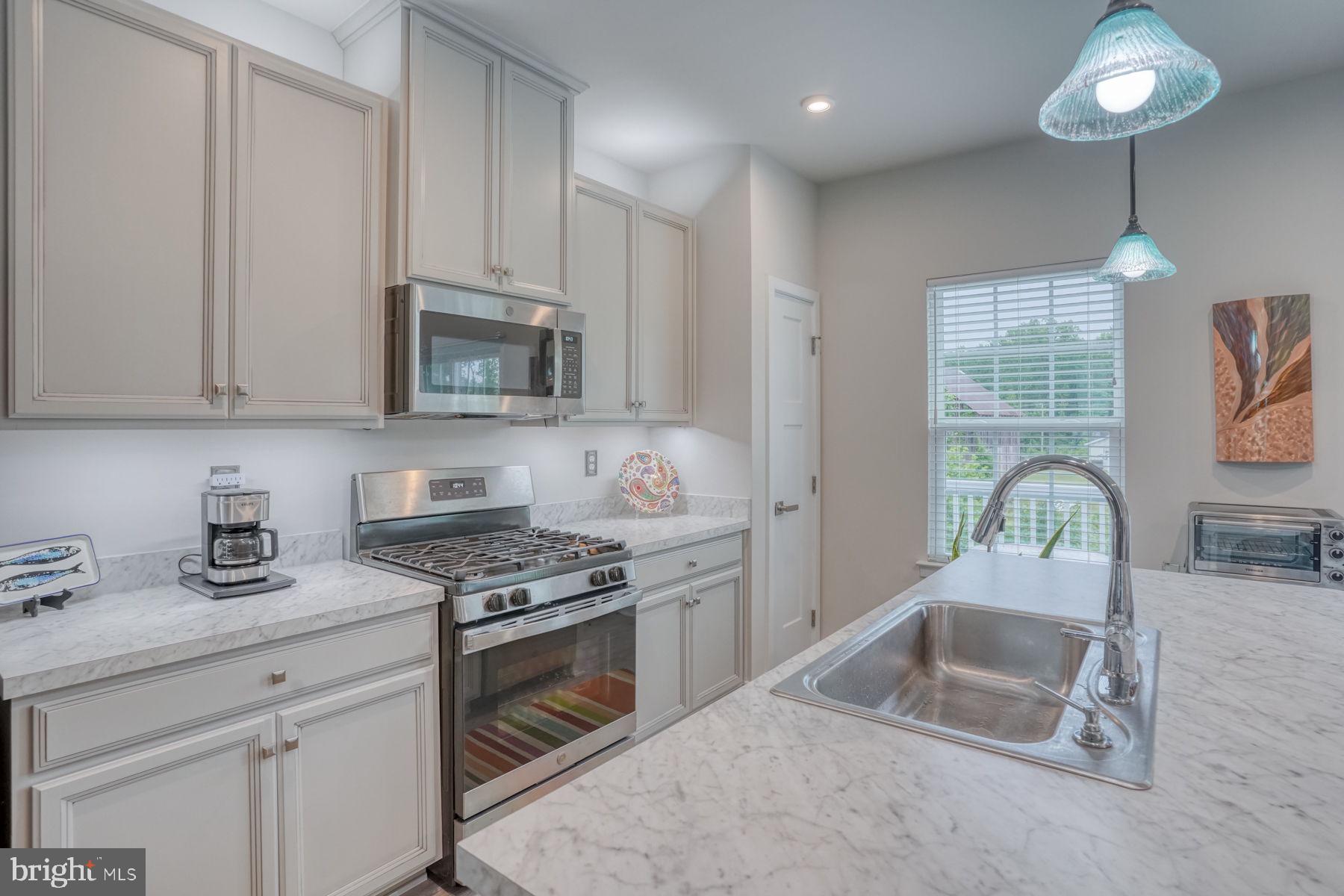 WHITEWOOD VILLAGE - Residential
