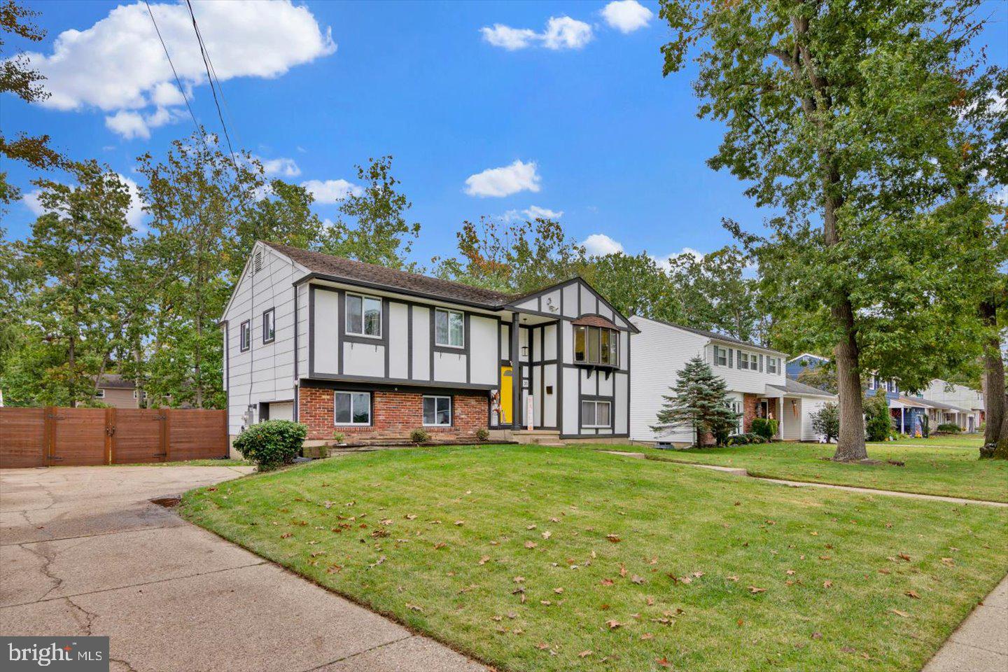 31 WHITE BIRCH ROAD