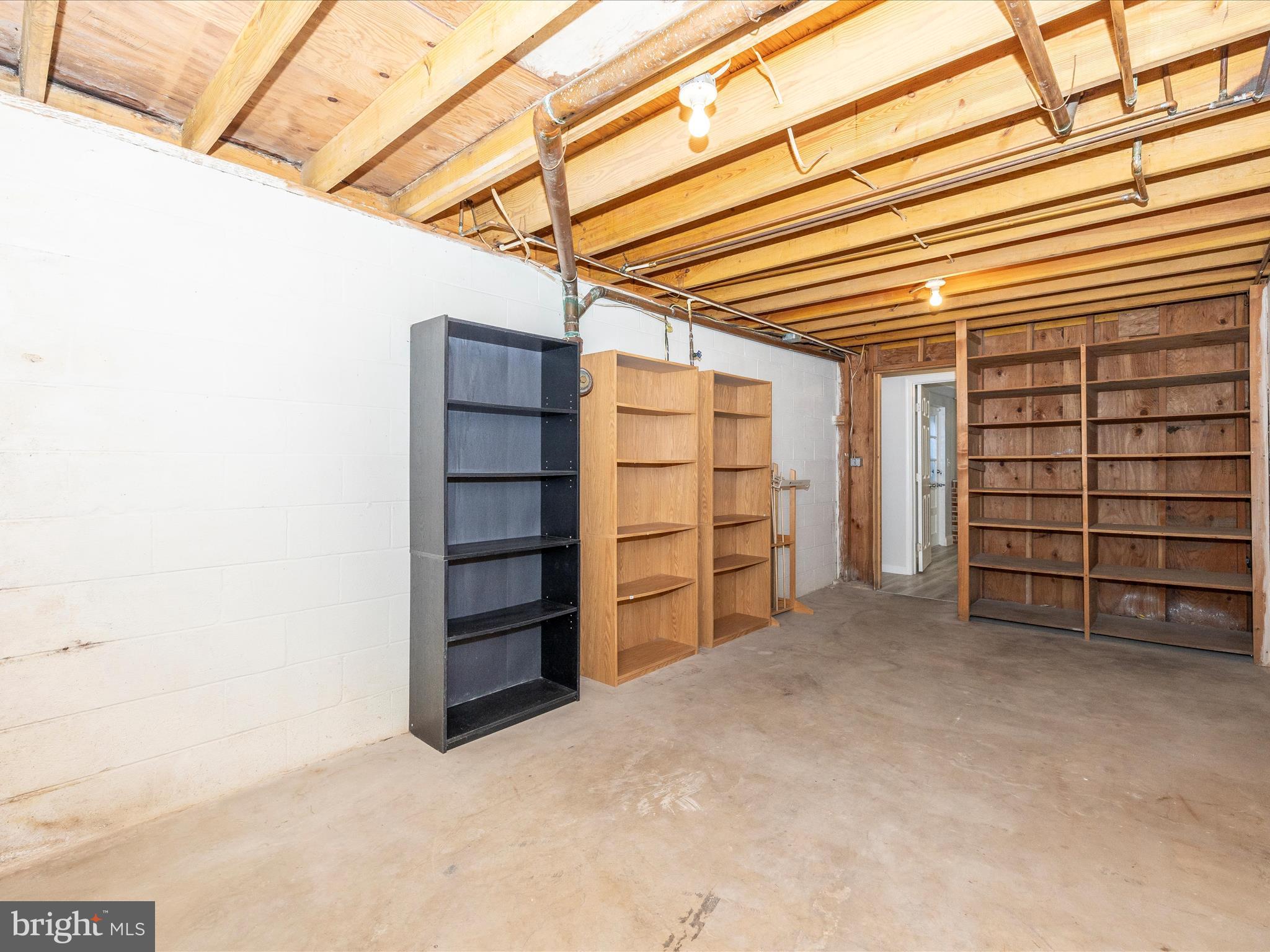 FOUR COUNTY ESTATES - Residential