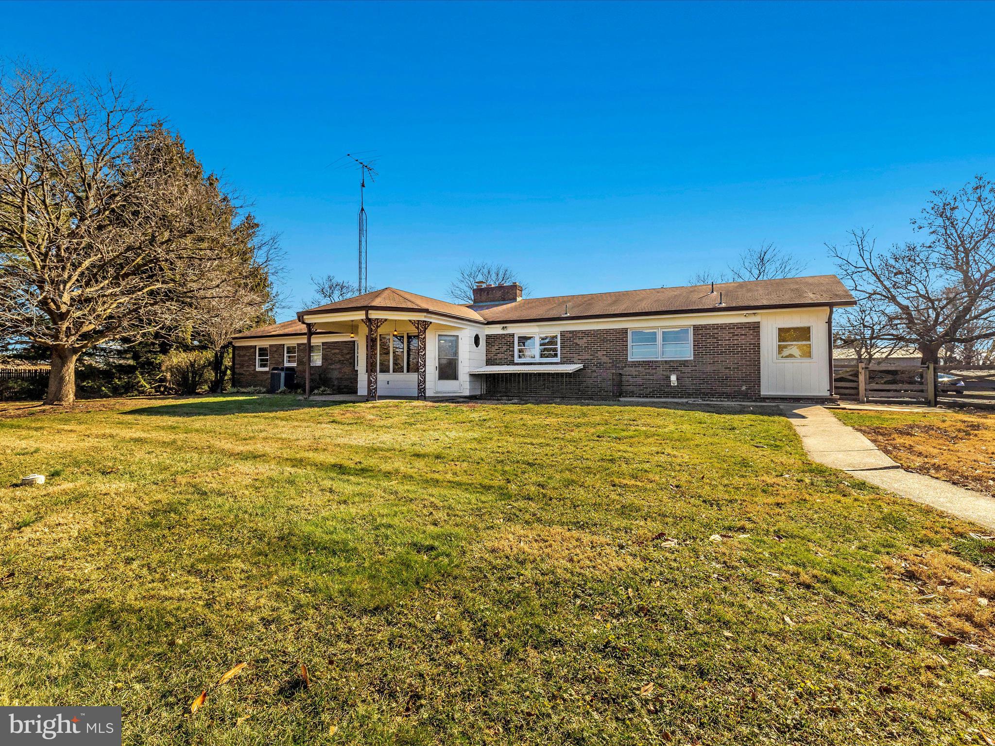 FOUR COUNTY ESTATES - Residential