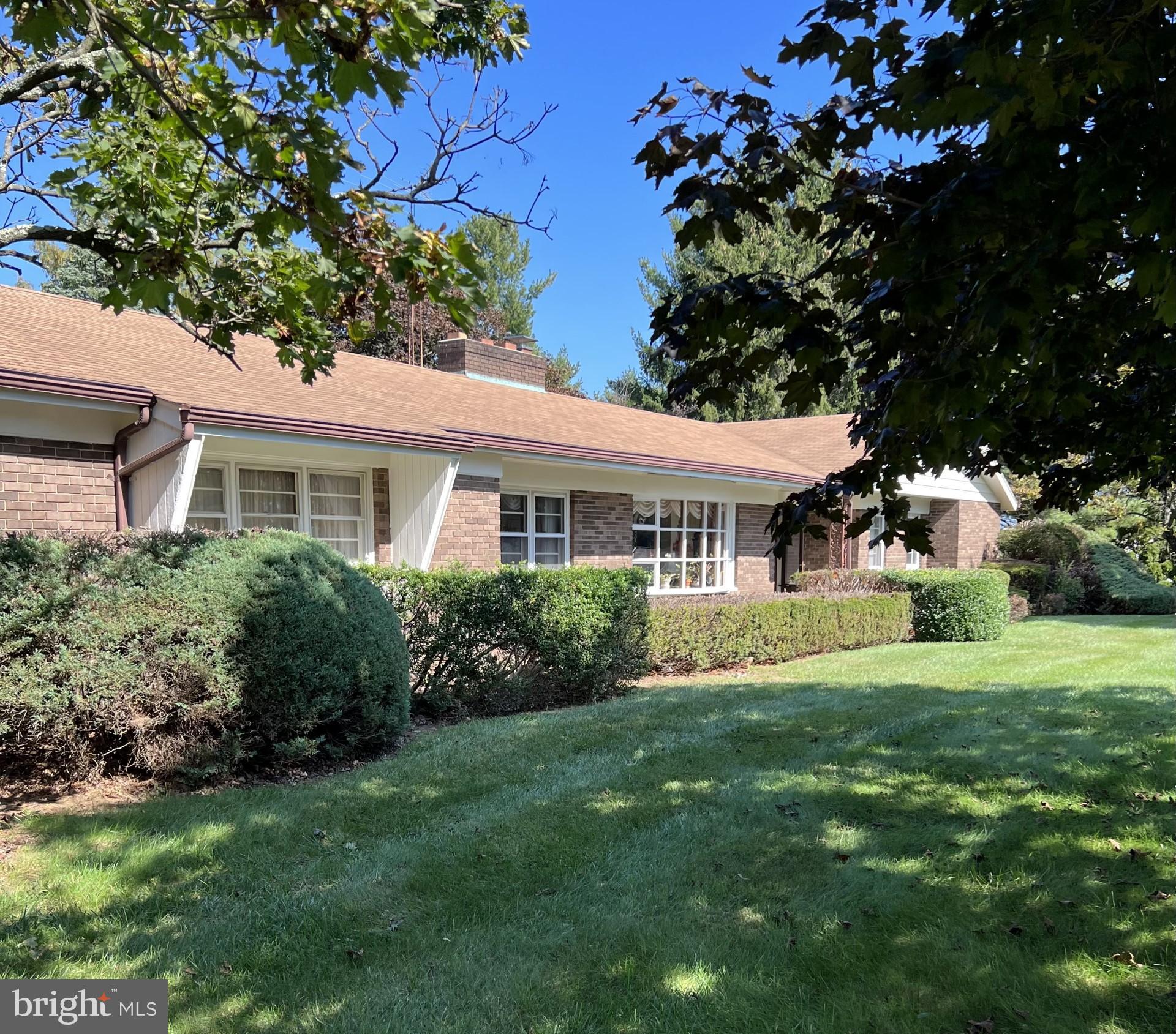 FOUR COUNTY ESTATES - Residential