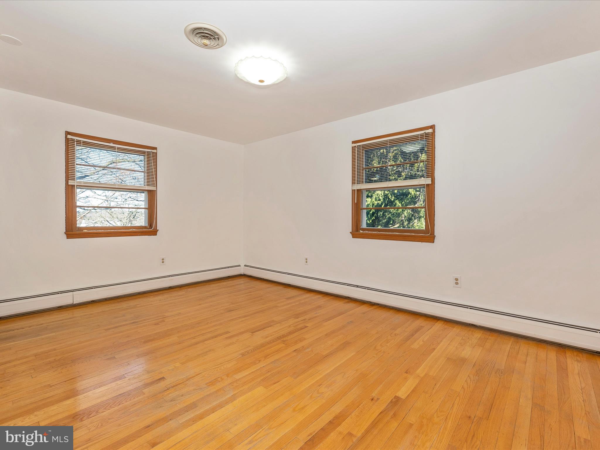 FOUR COUNTY ESTATES - Residential