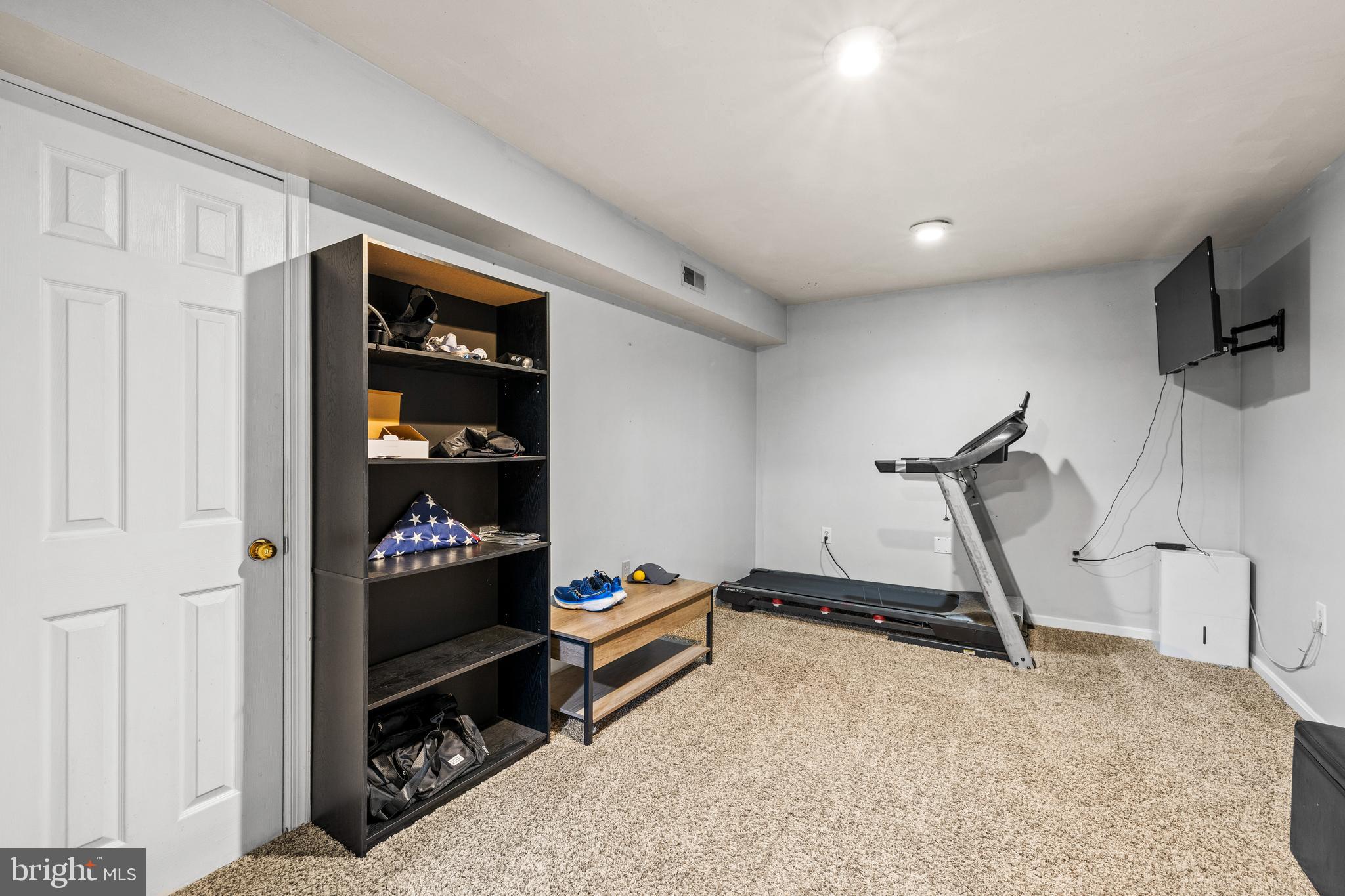 STEWARTSTOWN STATION - Residential