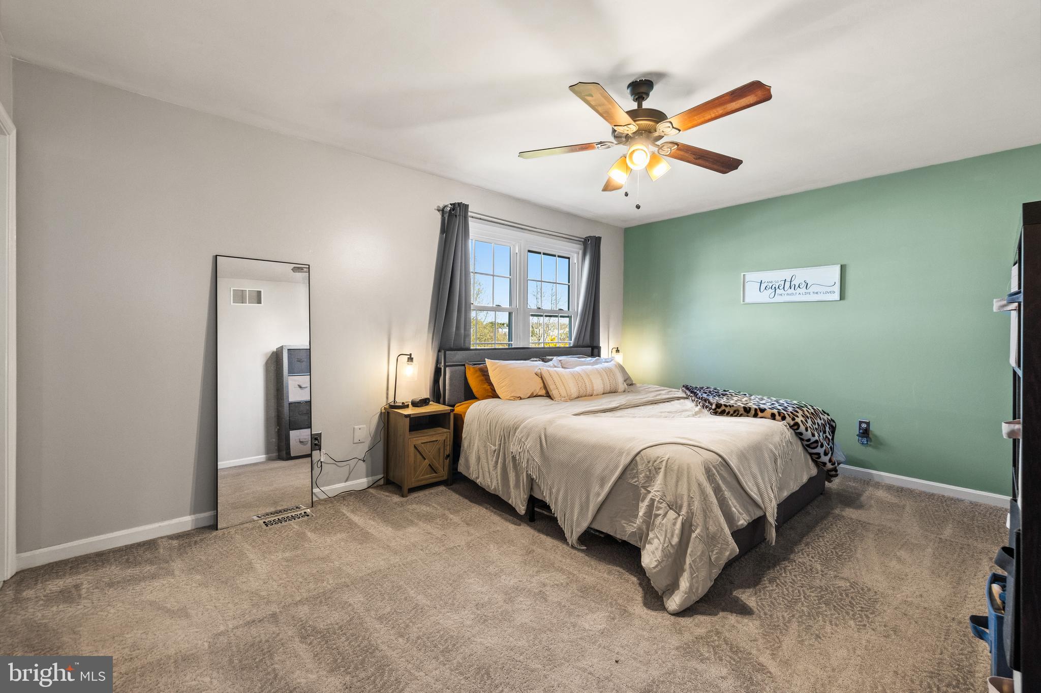 STEWARTSTOWN STATION - Residential