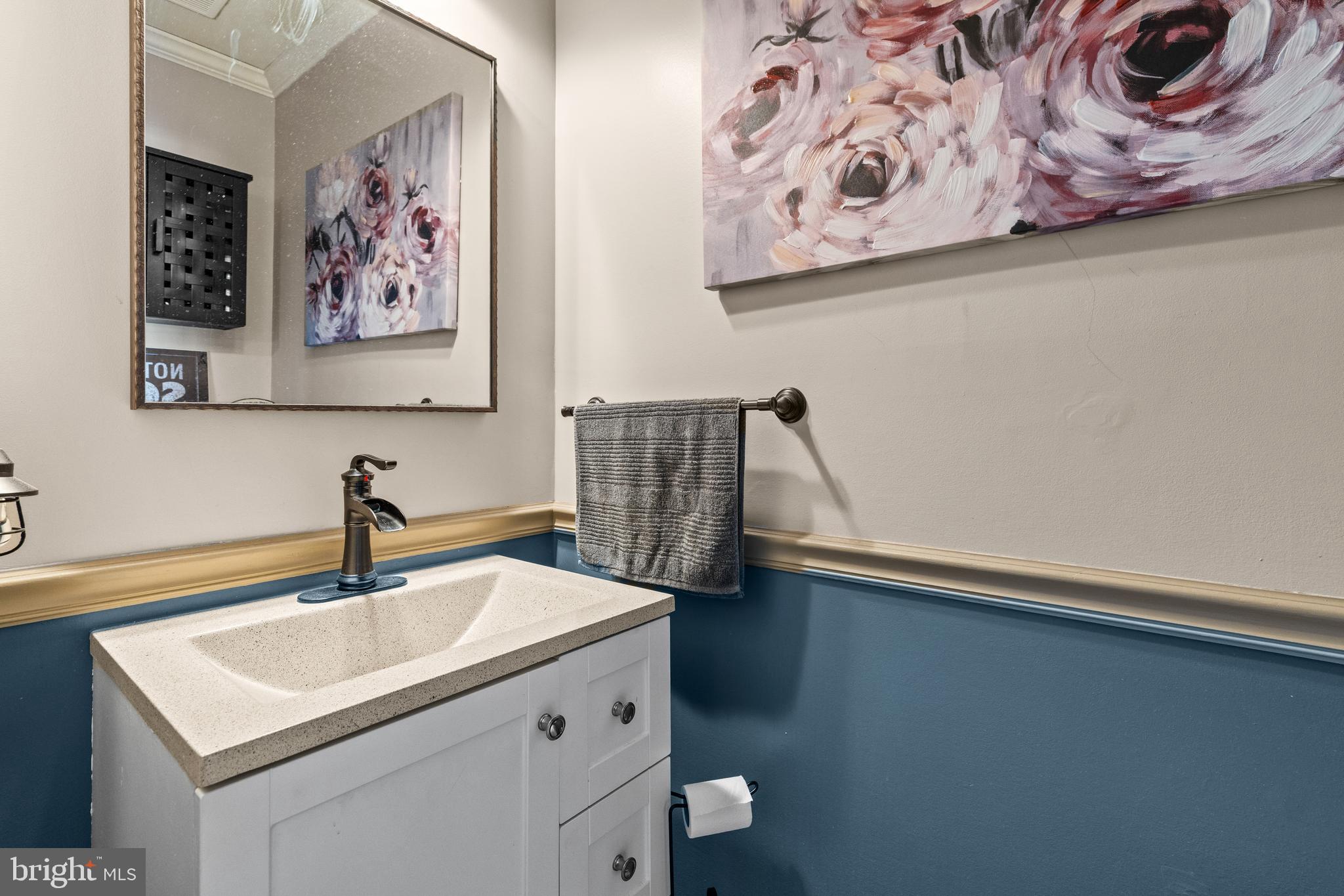 STEWARTSTOWN STATION - Residential