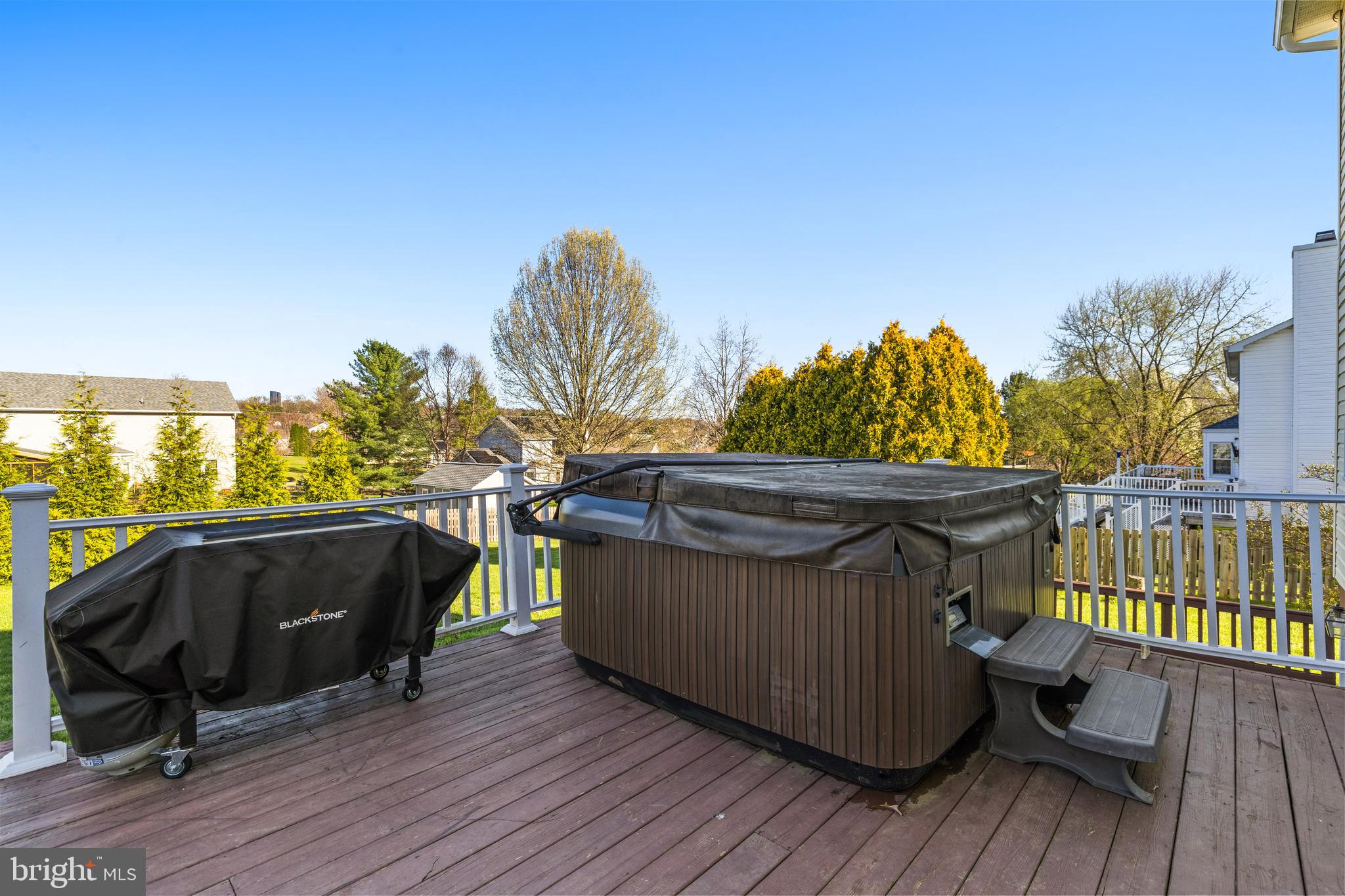 STEWARTSTOWN STATION - Residential