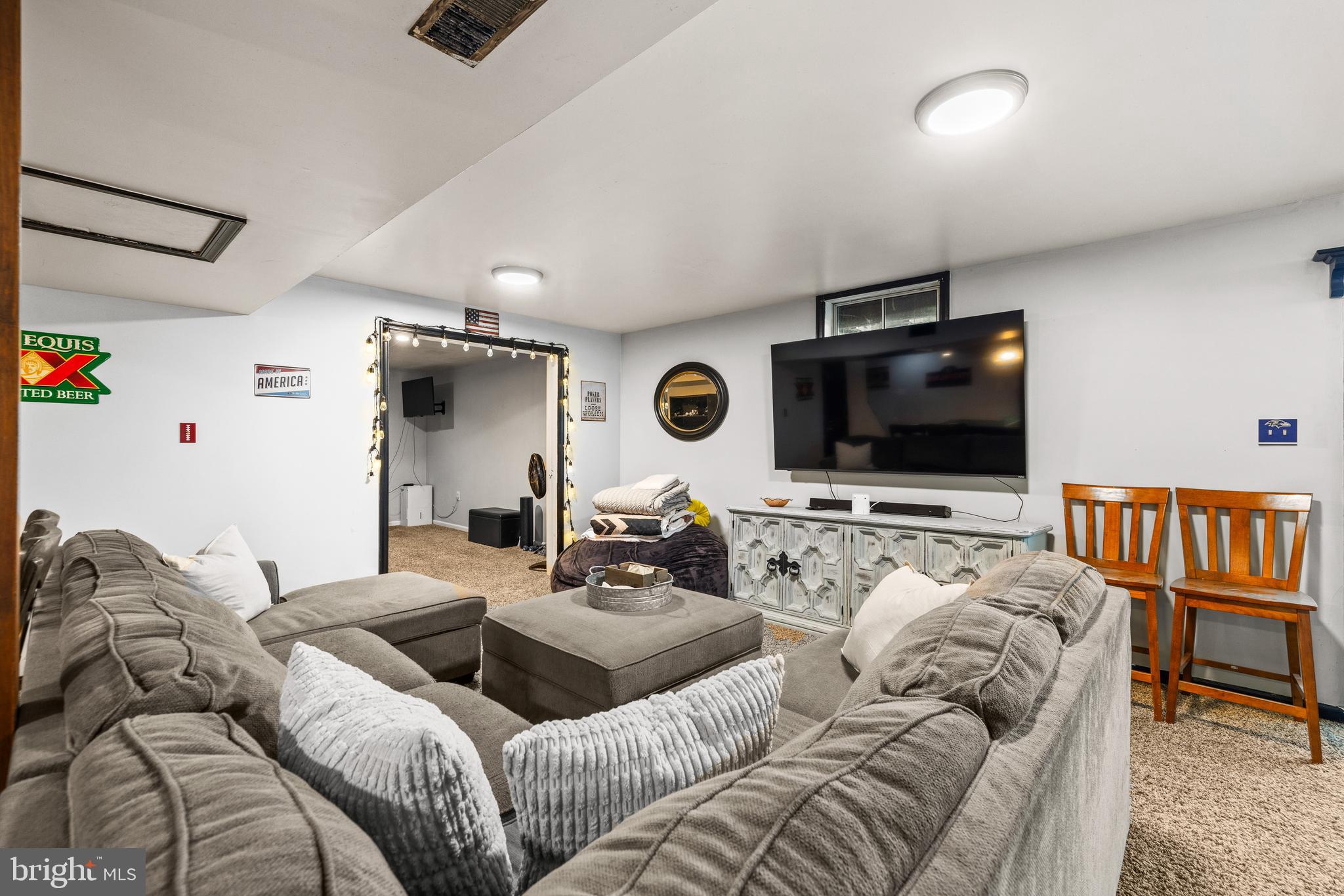 STEWARTSTOWN STATION - Residential